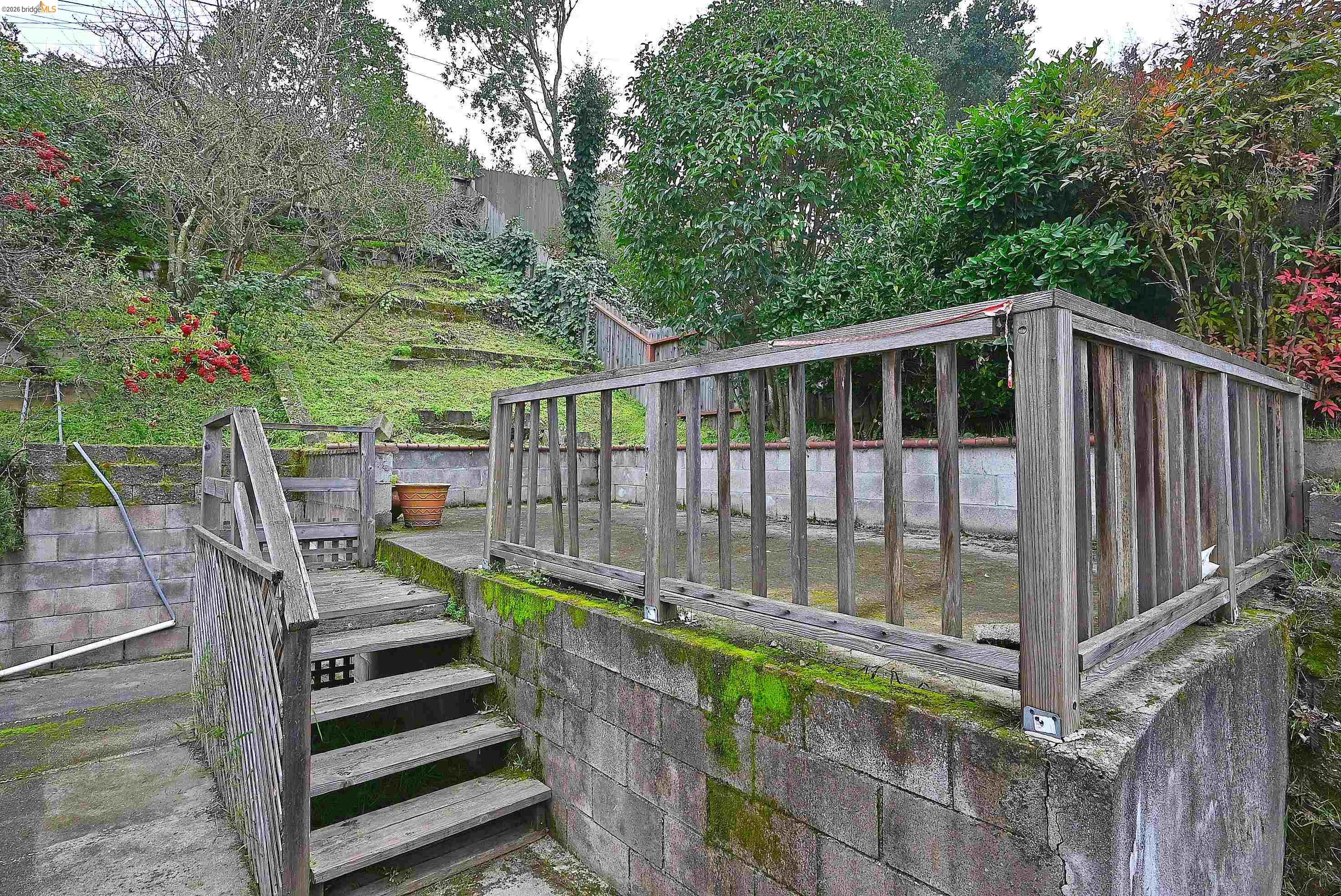 Detail Gallery Image 8 of 33 For 159 Coleridge Dr, Vallejo,  CA 94591 - 3 Beds | 2 Baths