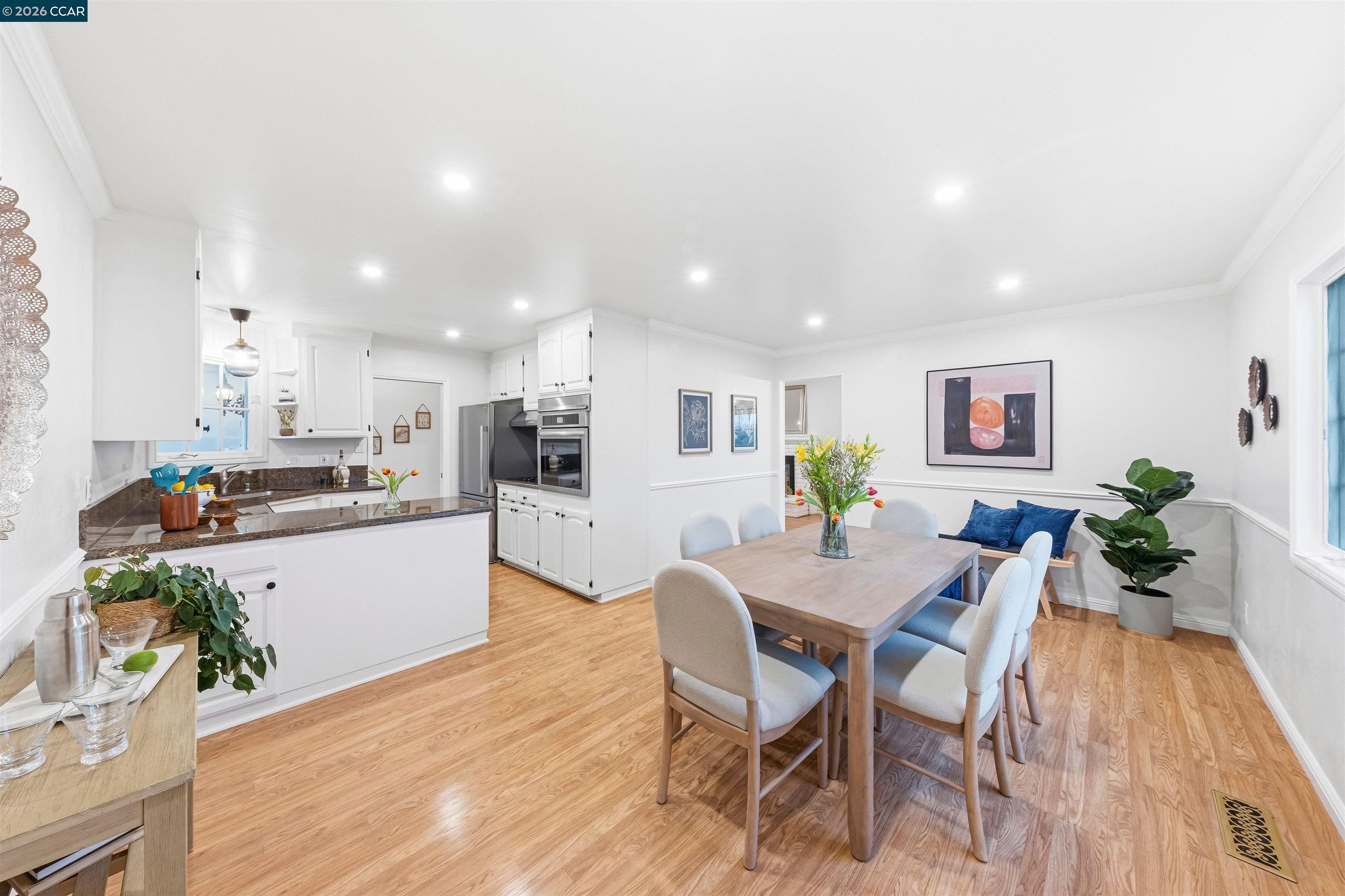 Detail Gallery Image 12 of 55 For 389 Mavis Dr, Pleasanton,  CA 94566 - 3 Beds | 2 Baths