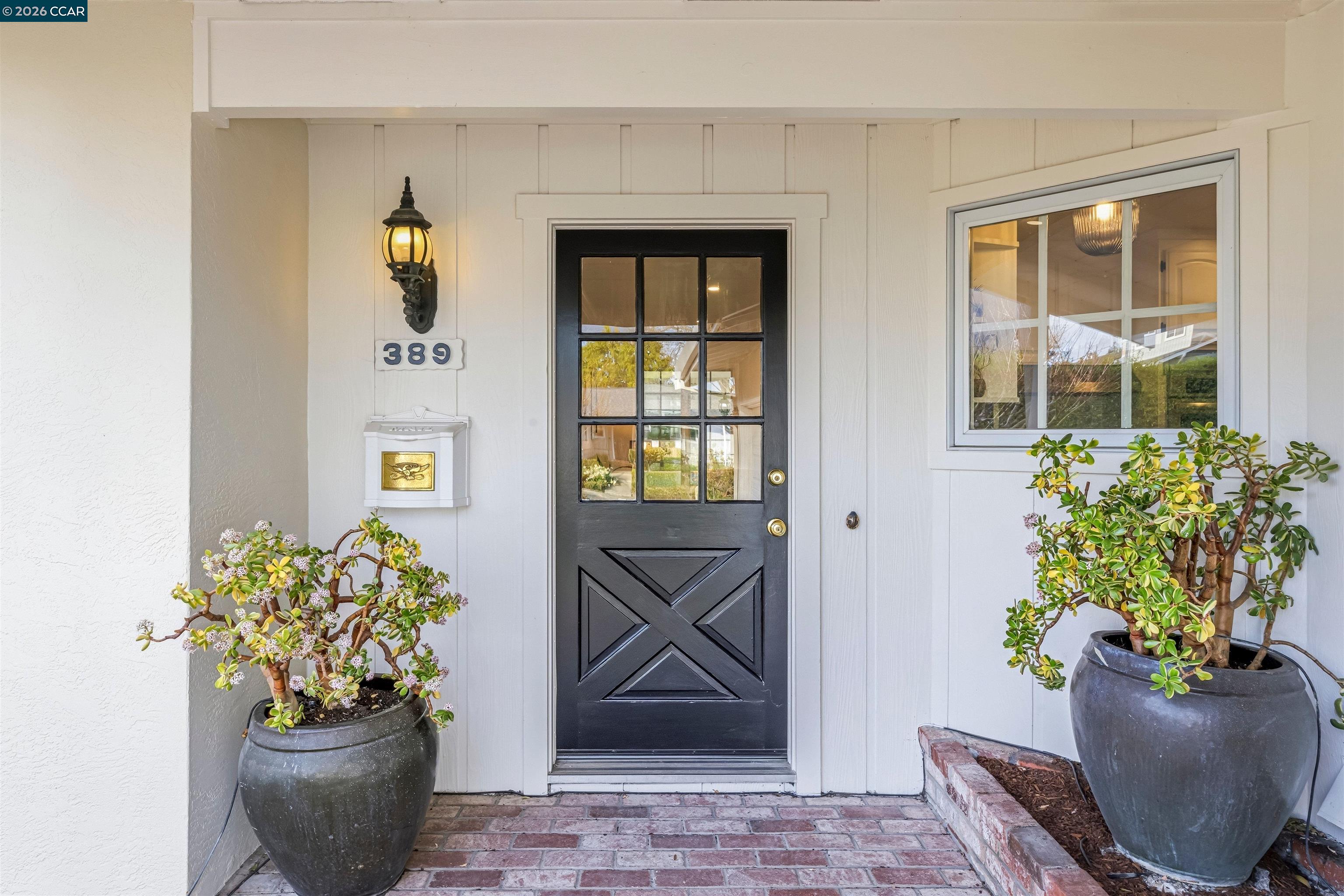 Detail Gallery Image 3 of 55 For 389 Mavis Dr, Pleasanton,  CA 94566 - 3 Beds | 2 Baths