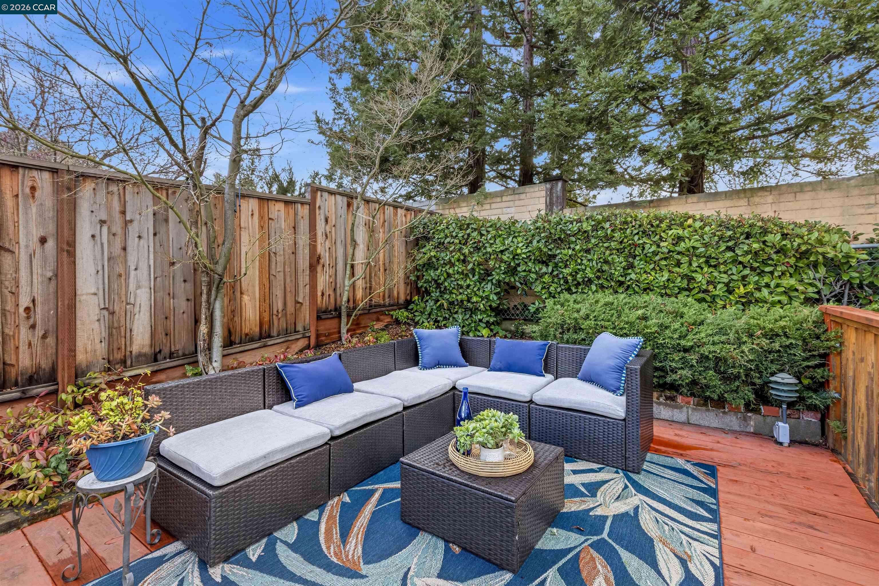 Detail Gallery Image 29 of 55 For 389 Mavis Dr, Pleasanton,  CA 94566 - 3 Beds | 2 Baths