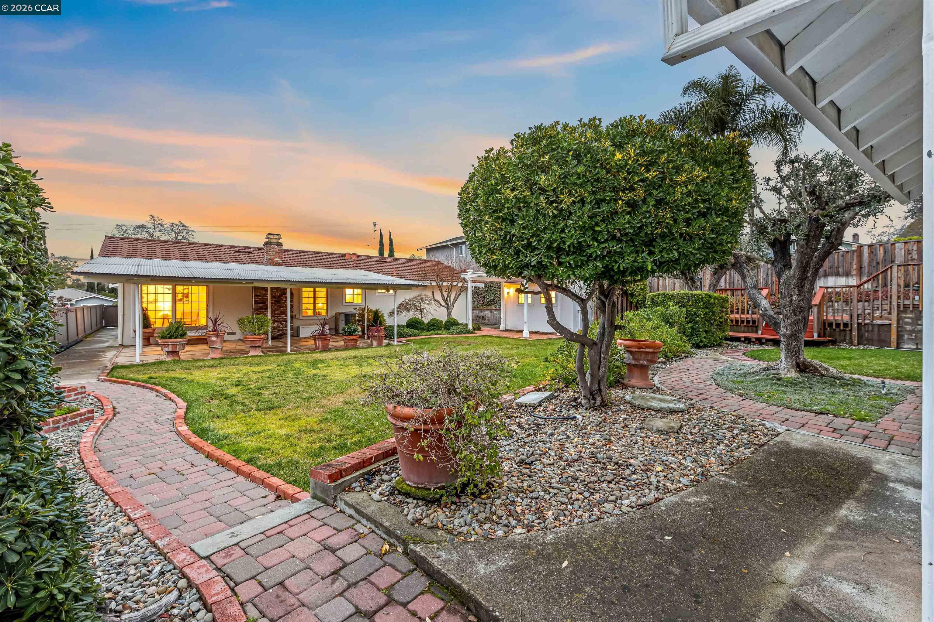 Detail Gallery Image 52 of 55 For 389 Mavis Dr, Pleasanton,  CA 94566 - 3 Beds | 2 Baths