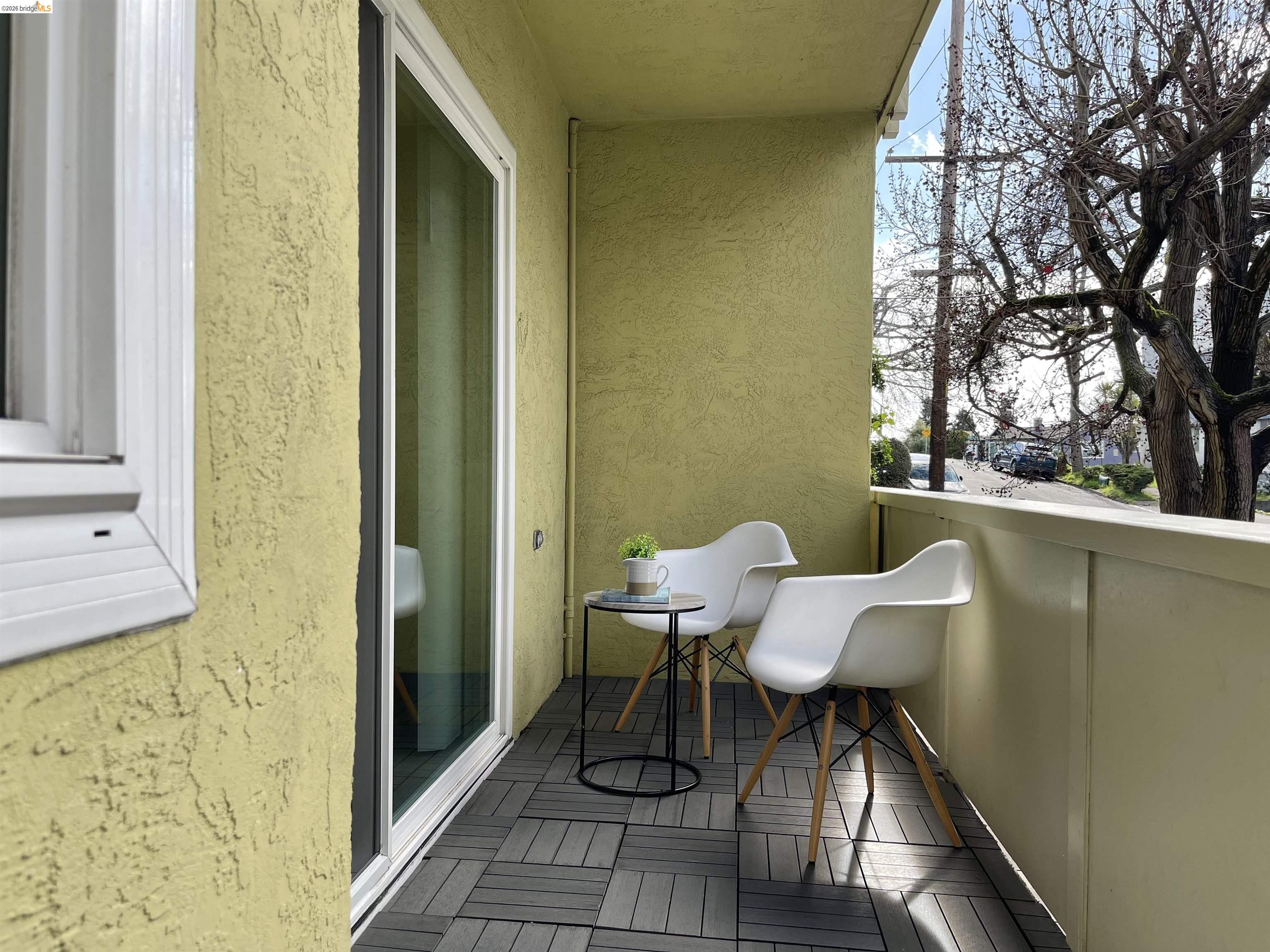 Detail Gallery Image 15 of 17 For 3750 Harrison #103,  Oakland,  CA 94611 - 1 Beds | 1 Baths