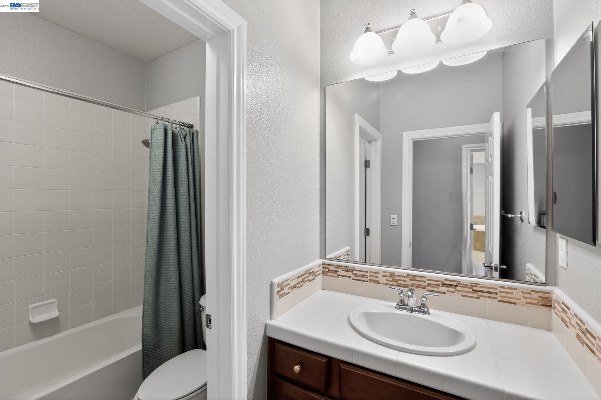 Photo #24: 41124667 Listing: Photo #24