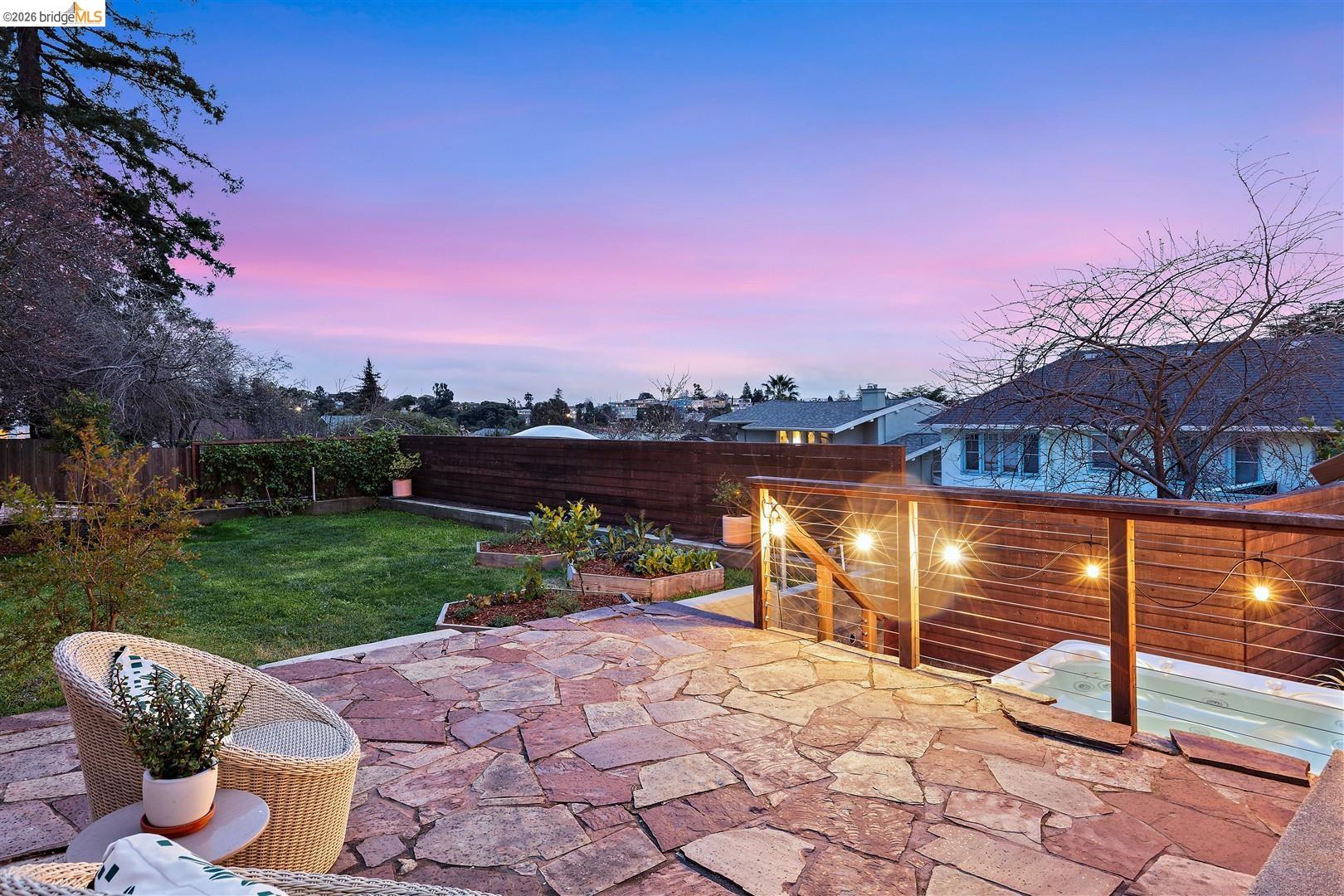 Detail Gallery Image 31 of 60 For 685 Calmar Ave, Oakland,  CA 94610 - 3 Beds | 1/1 Baths