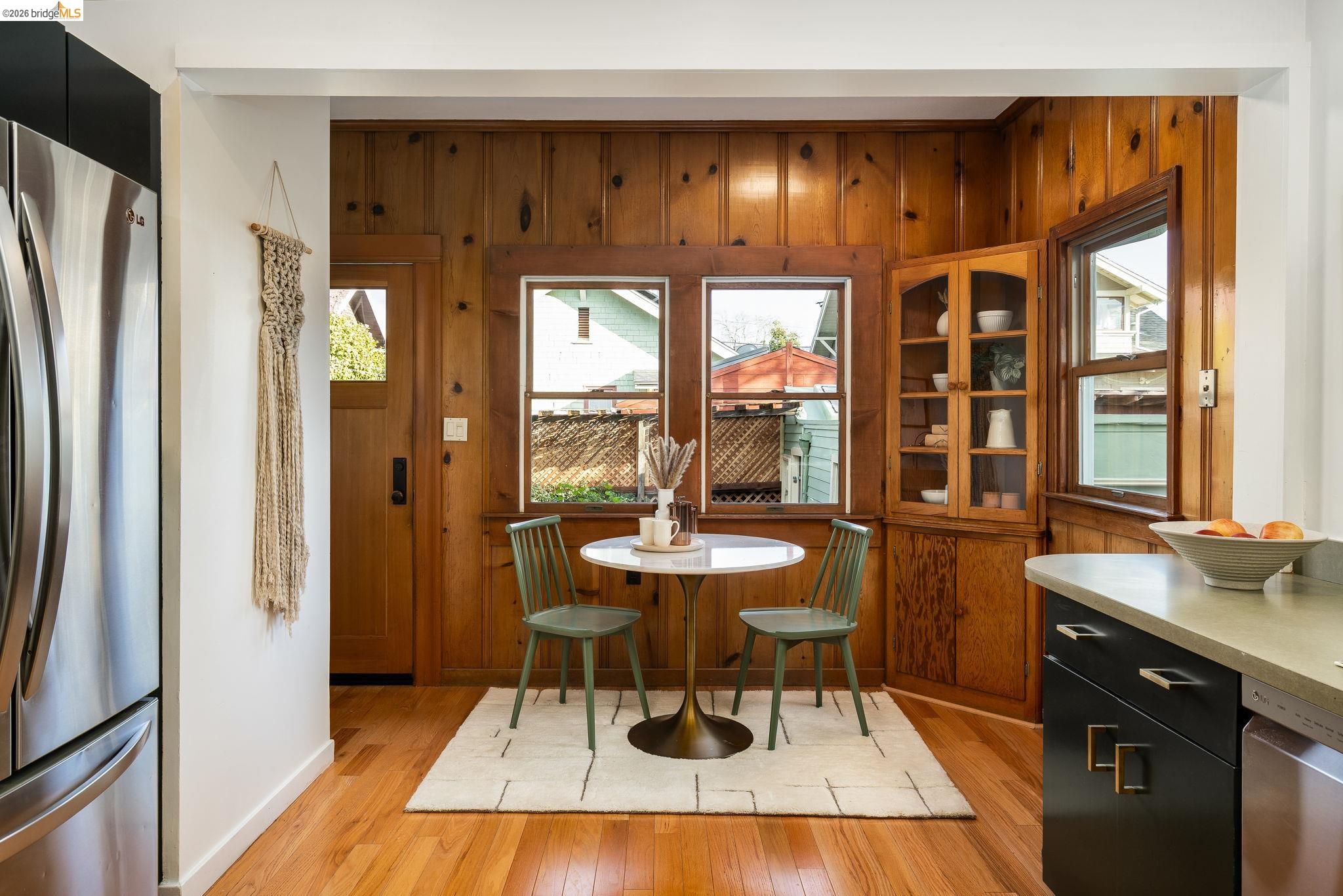 Detail Gallery Image 25 of 58 For 5466 Shafter Ave, Oakland,  CA 94618 - 4 Beds | 2 Baths