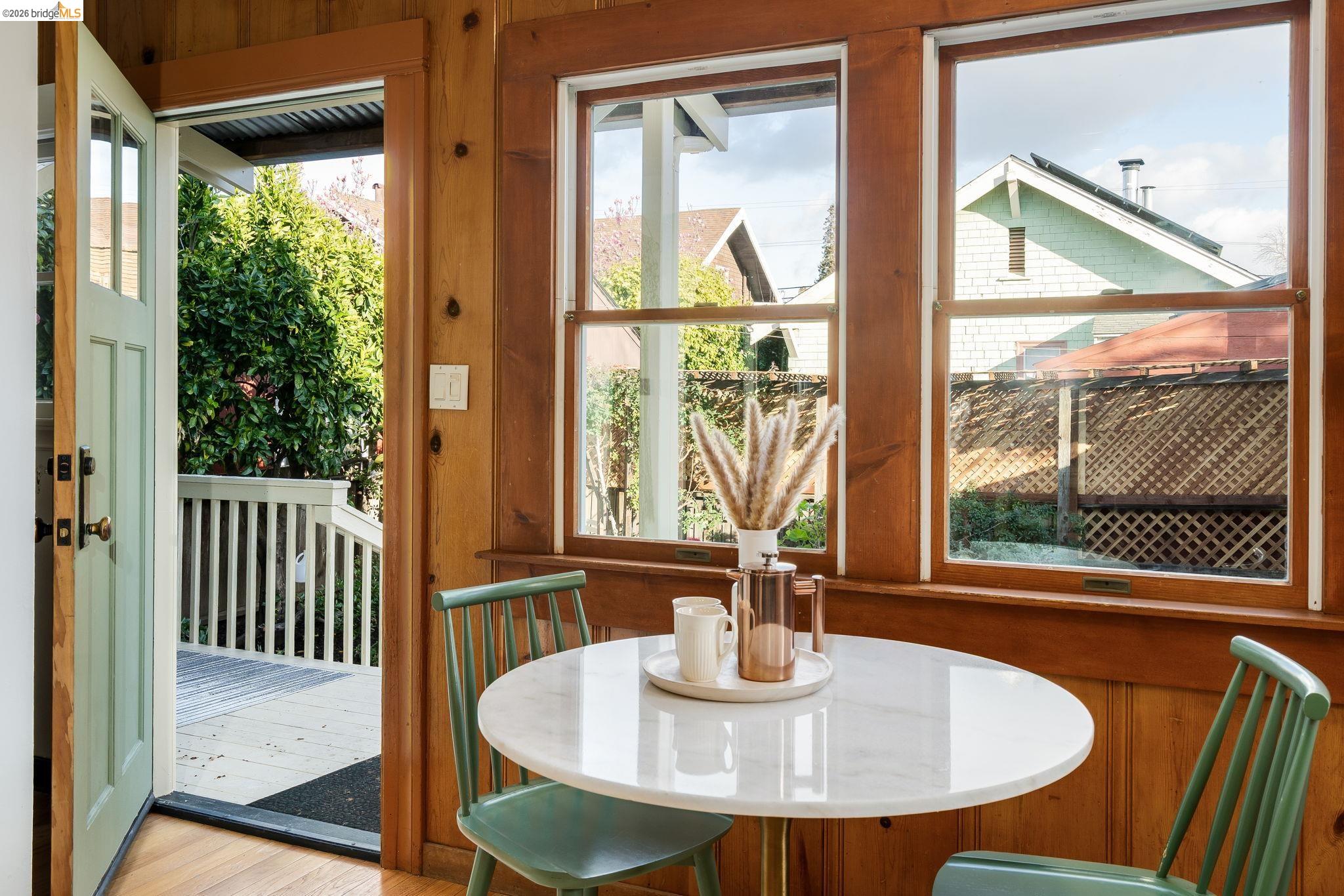 Detail Gallery Image 30 of 58 For 5466 Shafter Ave, Oakland,  CA 94618 - 4 Beds | 2 Baths