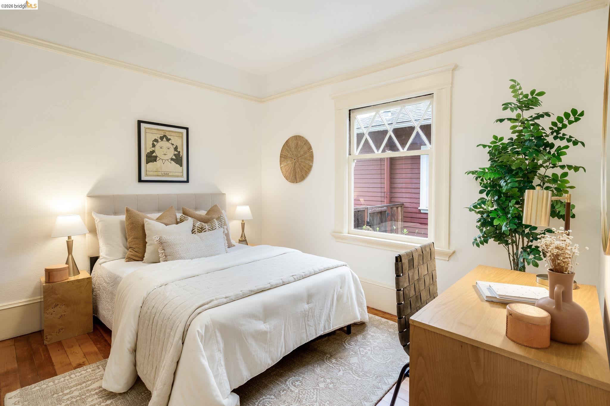 Detail Gallery Image 35 of 58 For 5466 Shafter Ave, Oakland,  CA 94618 - 4 Beds | 2 Baths