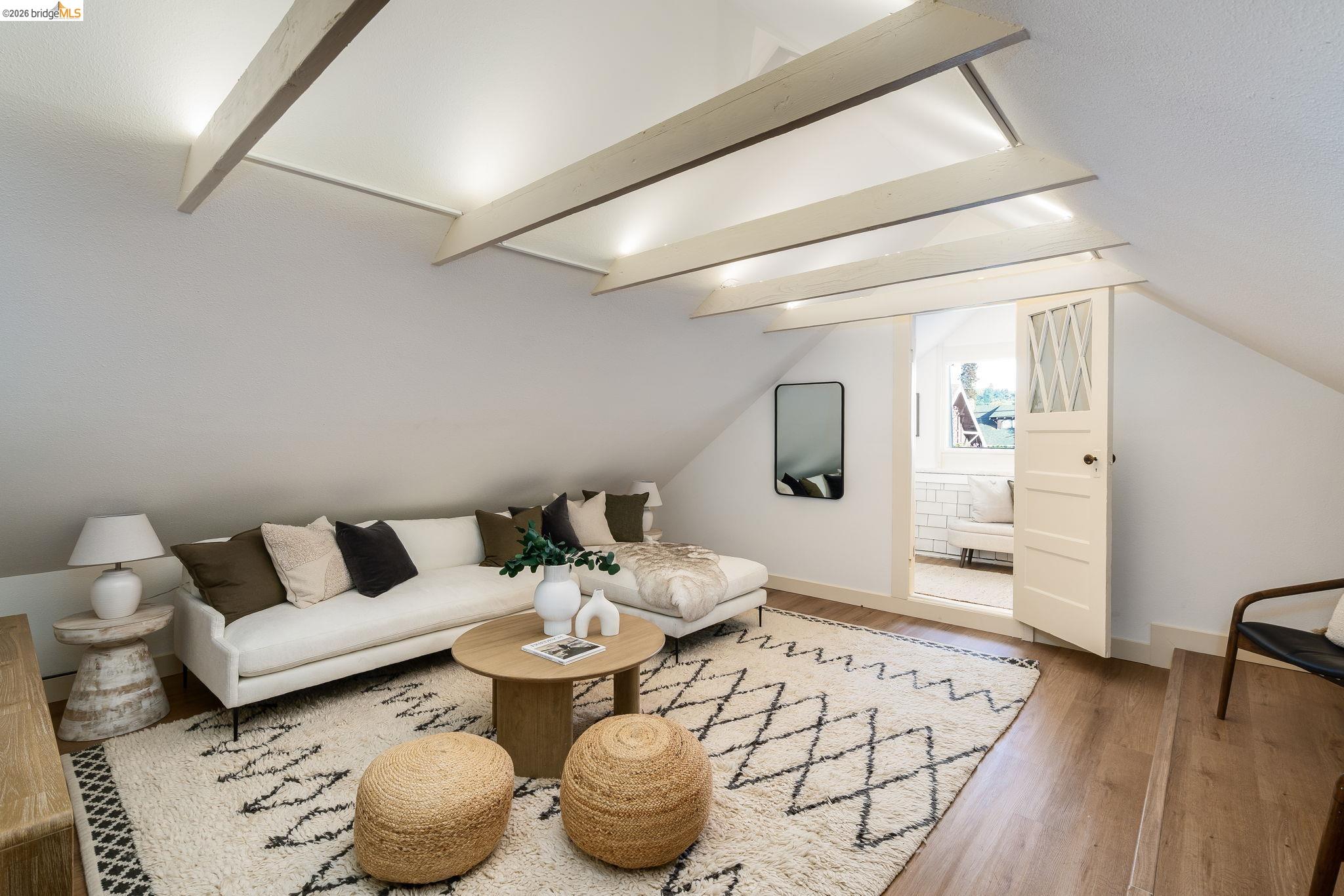 Detail Gallery Image 44 of 58 For 5466 Shafter Ave, Oakland,  CA 94618 - 4 Beds | 2 Baths