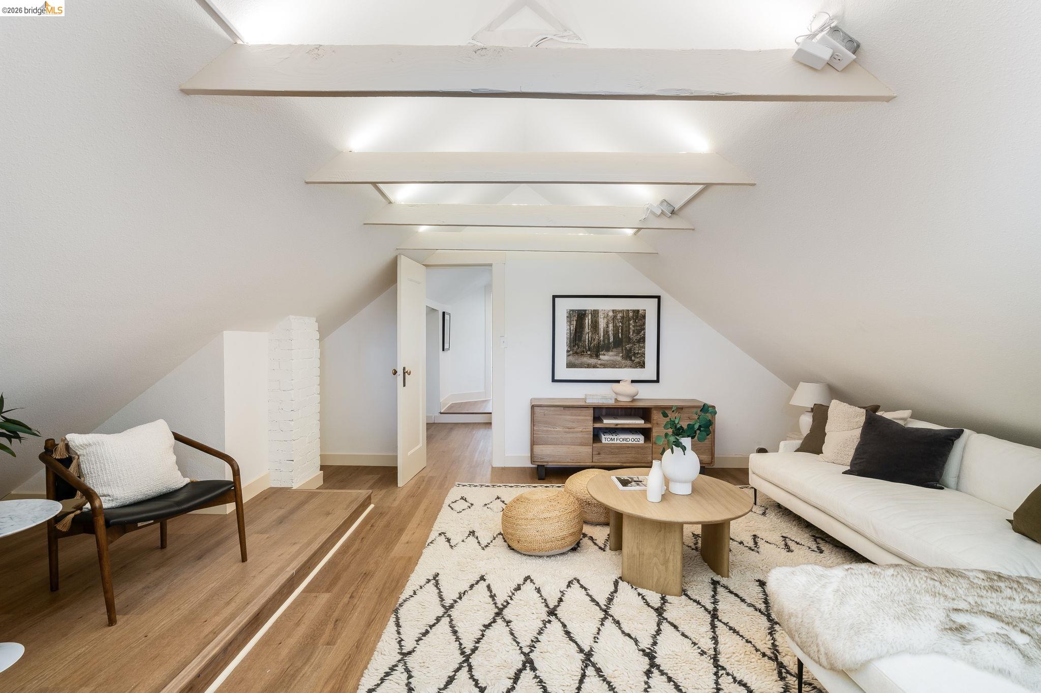 Detail Gallery Image 46 of 58 For 5466 Shafter Ave, Oakland,  CA 94618 - 4 Beds | 2 Baths