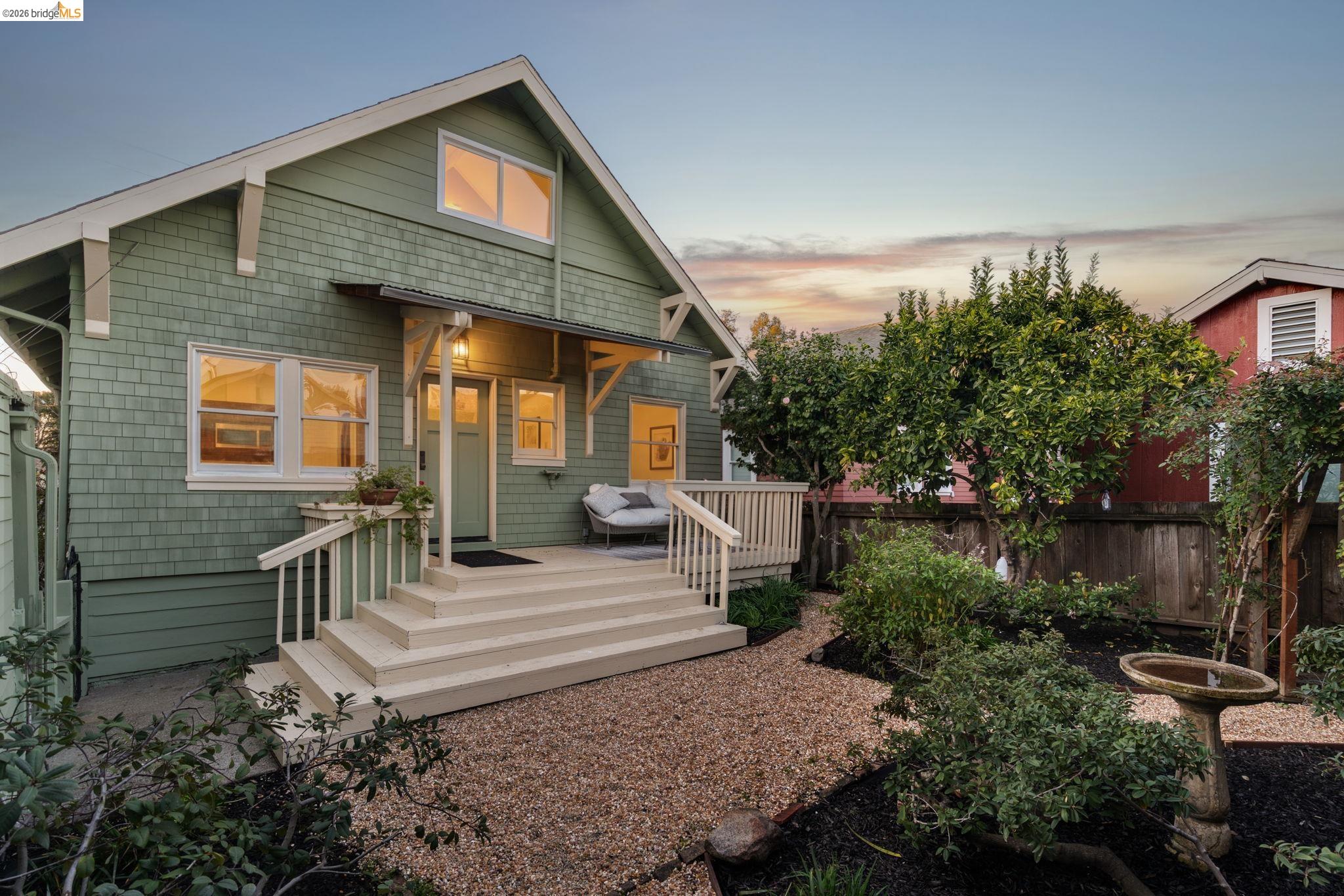 Detail Gallery Image 50 of 58 For 5466 Shafter Ave, Oakland,  CA 94618 - 4 Beds | 2 Baths