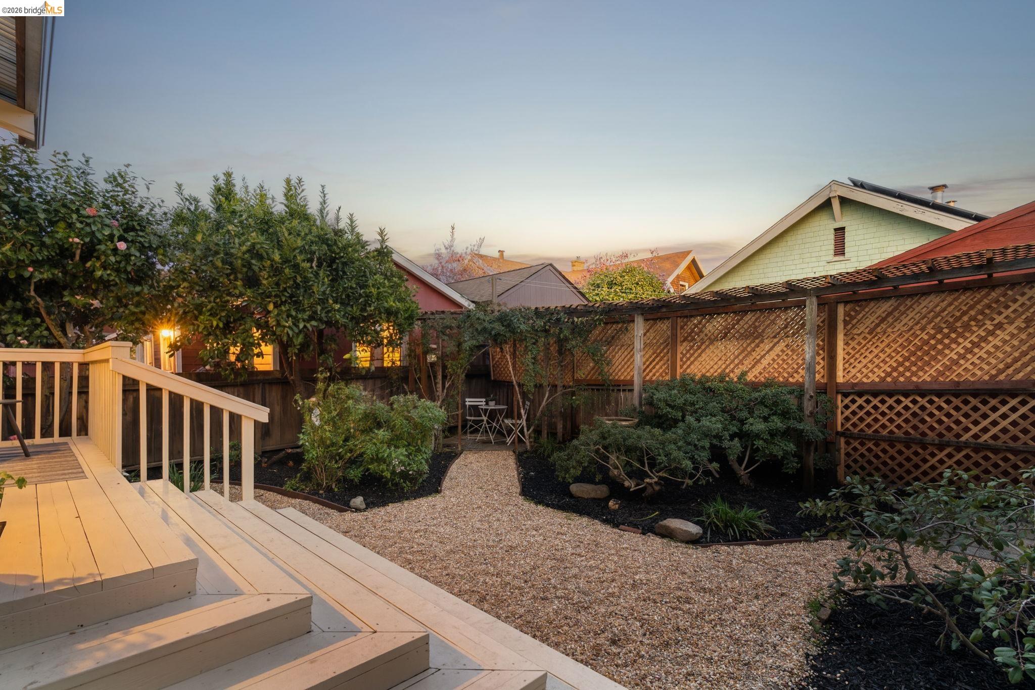 Detail Gallery Image 53 of 58 For 5466 Shafter Ave, Oakland,  CA 94618 - 4 Beds | 2 Baths