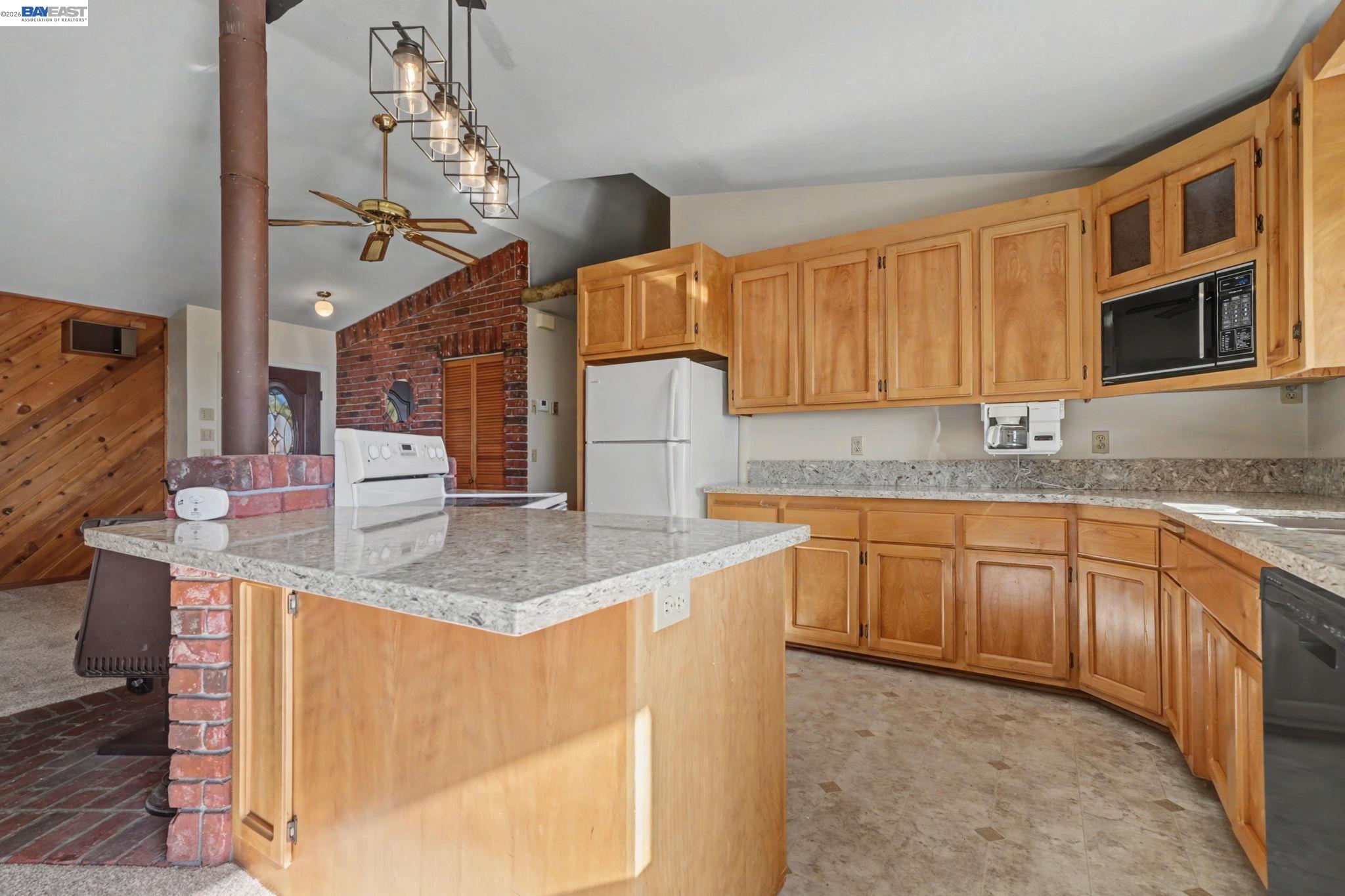 Detail Gallery Image 23 of 60 For 13771 West Ct, Pine Grove,  CA 95665 - 3 Beds | 2 Baths