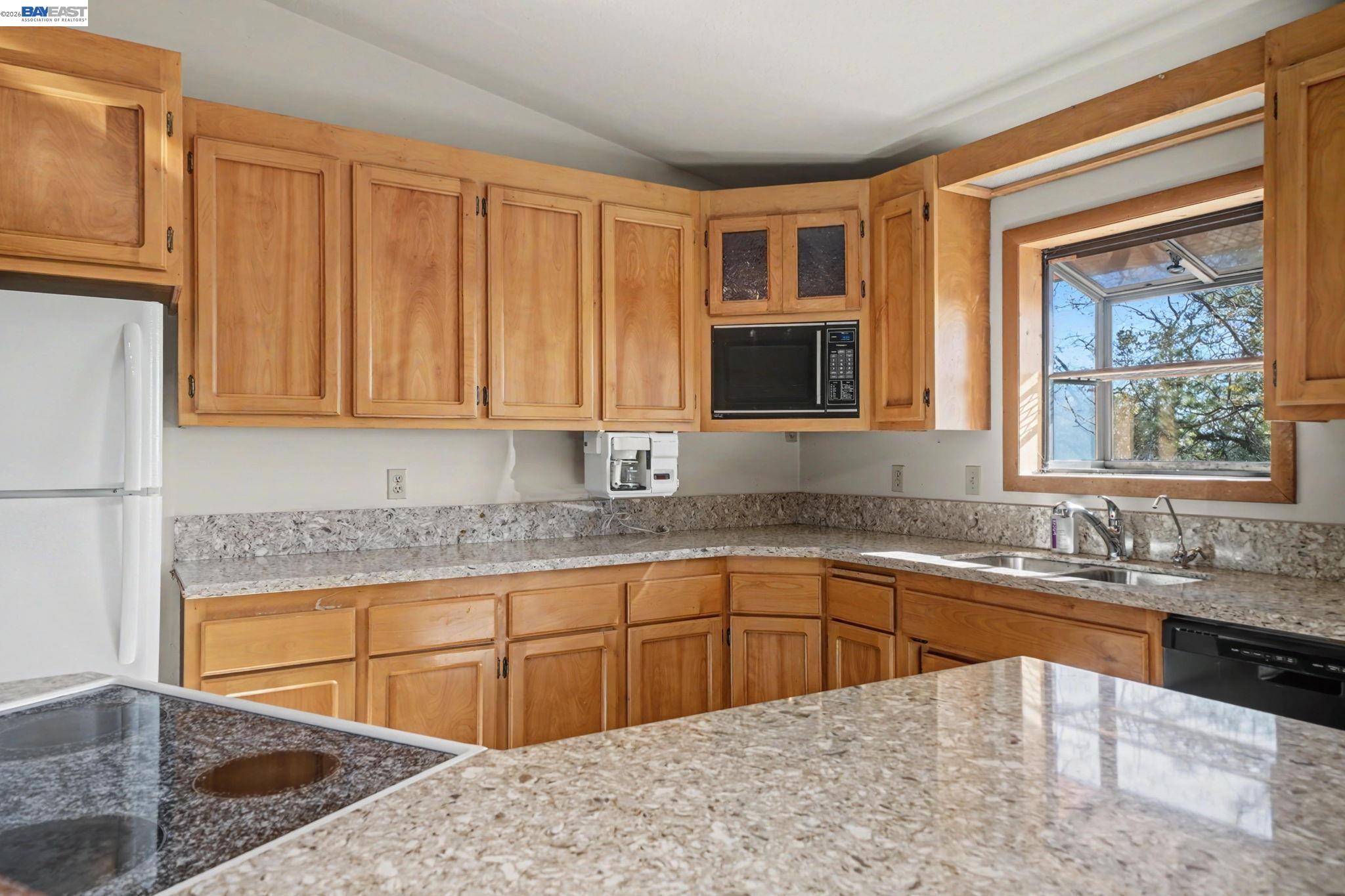 Detail Gallery Image 24 of 60 For 13771 West Ct, Pine Grove,  CA 95665 - 3 Beds | 2 Baths