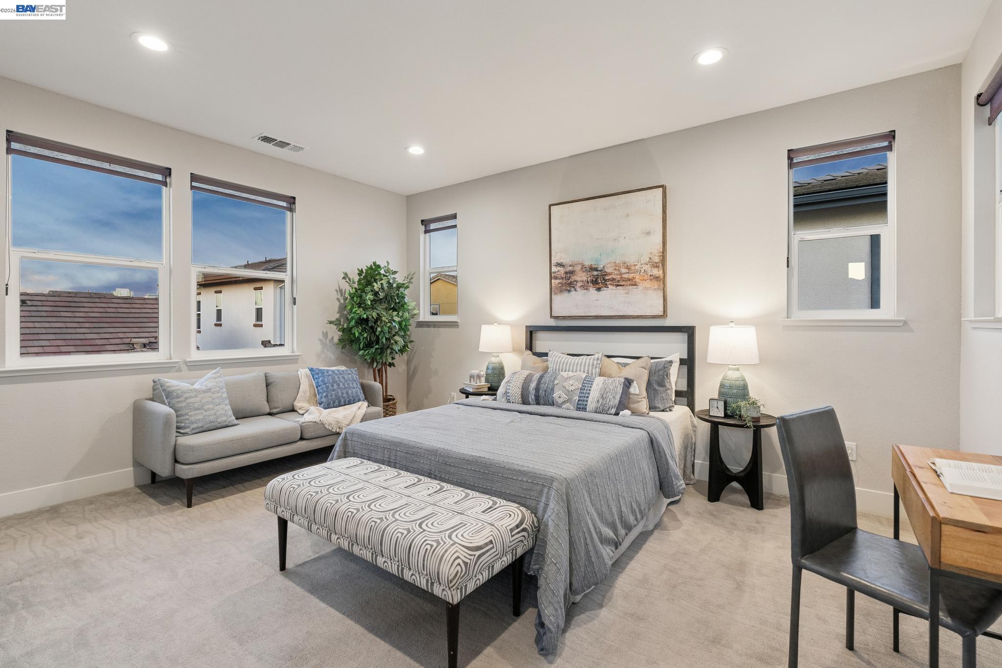 Detail Gallery Image 45 of 58 For 416 Bohol Circle Ln, Alameda,  CA 94501 - 3 Beds | 3/1 Baths