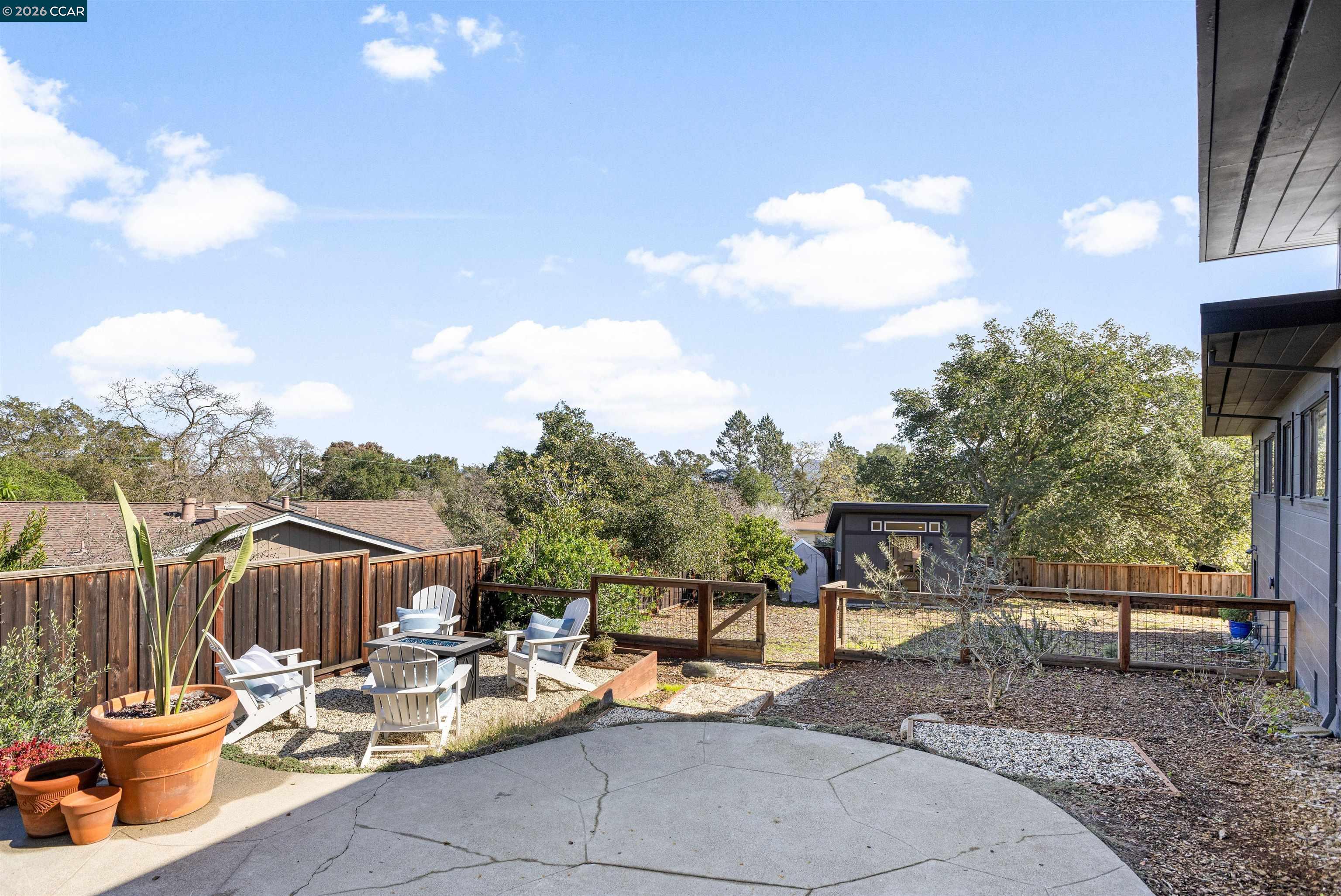 Detail Gallery Image 39 of 57 For 151 Montecito Crescent, Walnut Creek,  CA 94597 - 4 Beds | 3 Baths