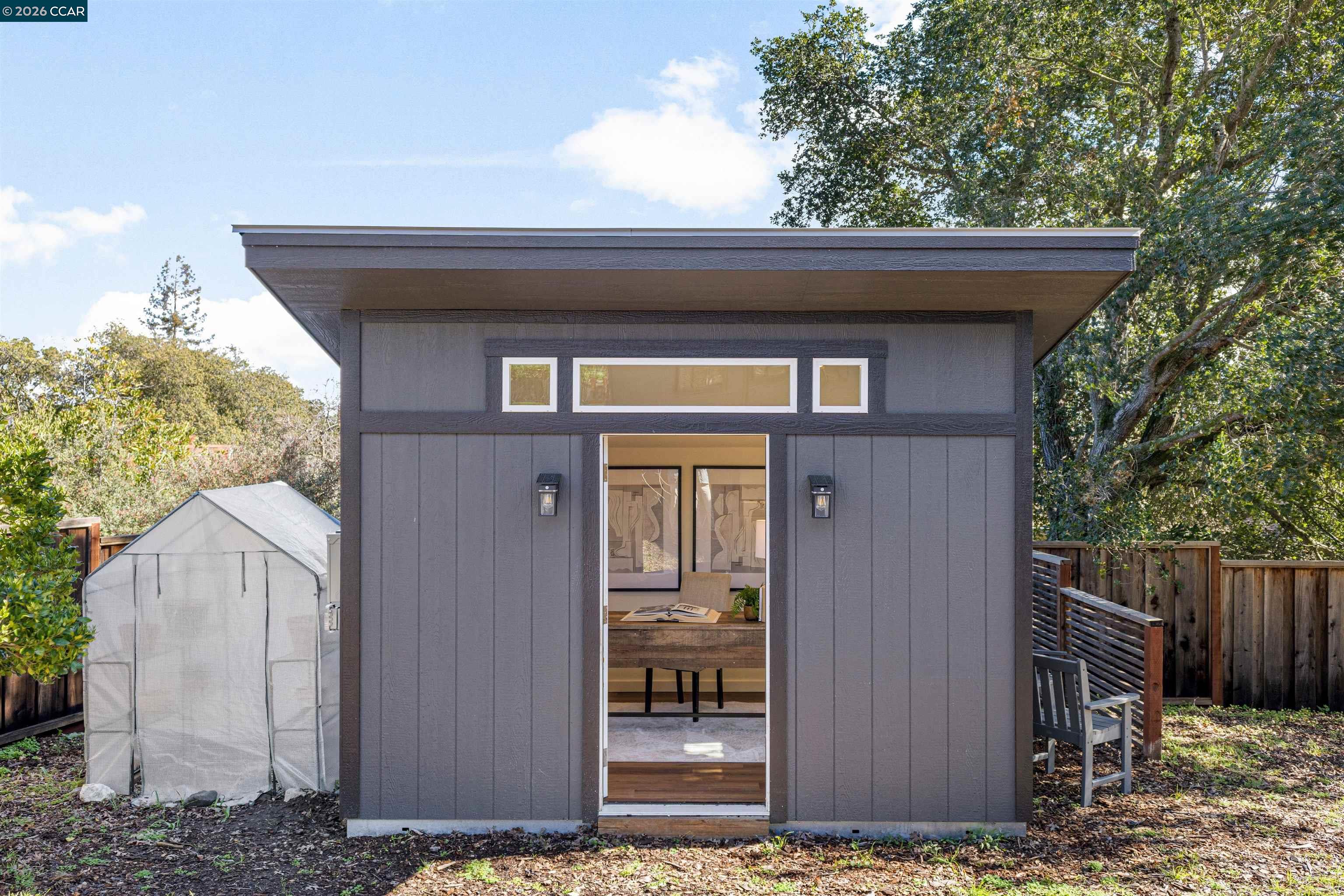 Detail Gallery Image 41 of 57 For 151 Montecito Crescent, Walnut Creek,  CA 94597 - 4 Beds | 3 Baths