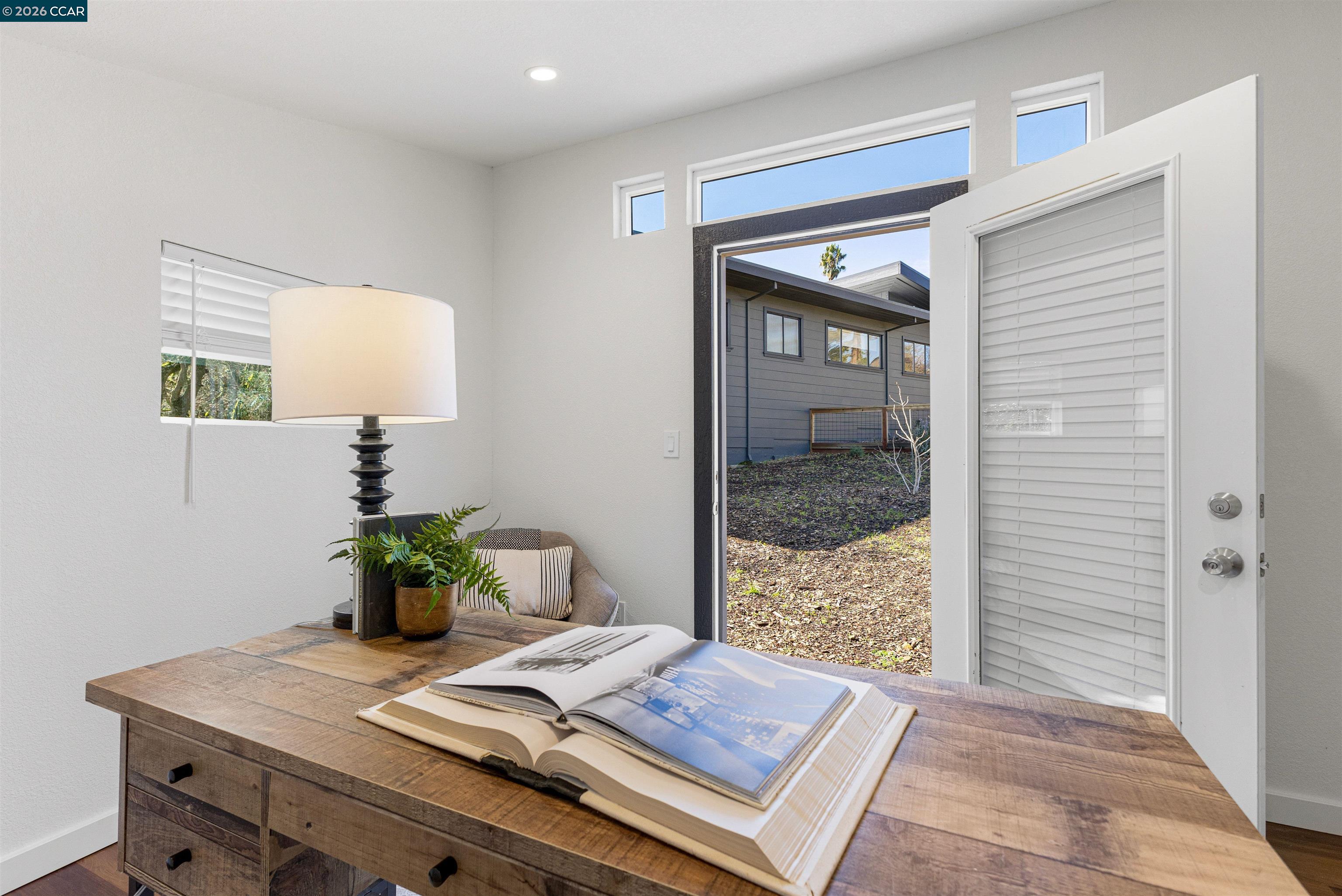 Detail Gallery Image 43 of 57 For 151 Montecito Crescent, Walnut Creek,  CA 94597 - 4 Beds | 3 Baths