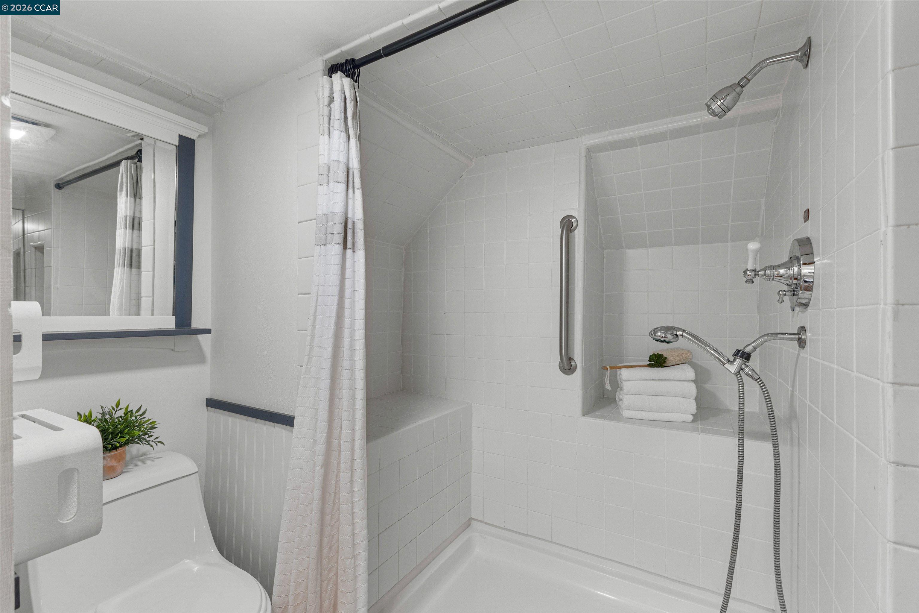 Detail Gallery Image 47 of 57 For 151 Montecito Crescent, Walnut Creek,  CA 94597 - 4 Beds | 3 Baths