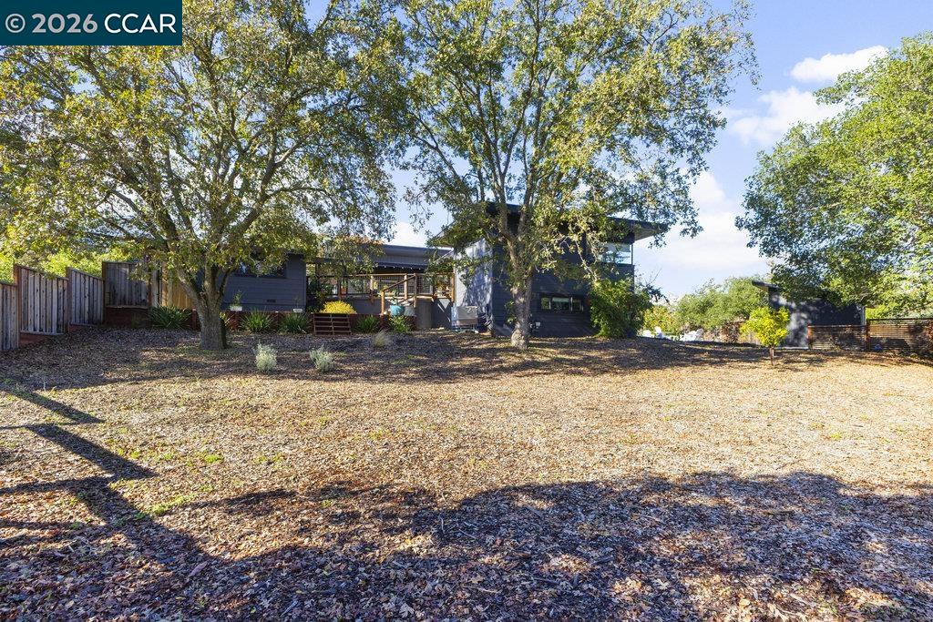 Detail Gallery Image 52 of 57 For 151 Montecito Crescent, Walnut Creek,  CA 94597 - 4 Beds | 3 Baths