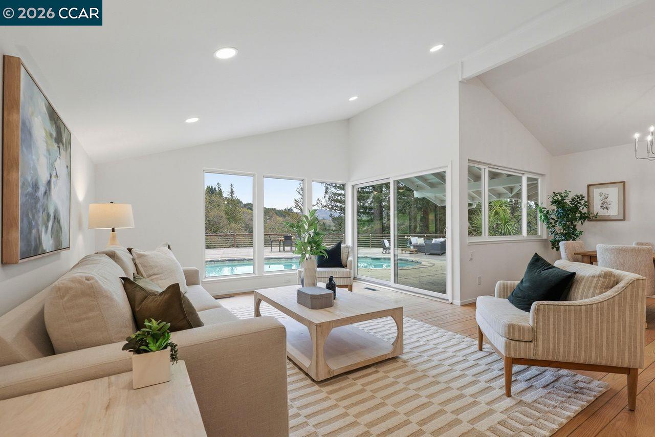 Detail Gallery Image 3 of 56 For 3927 Woodside Ct, Lafayette,  CA 94549 - 4 Beds | 2 Baths