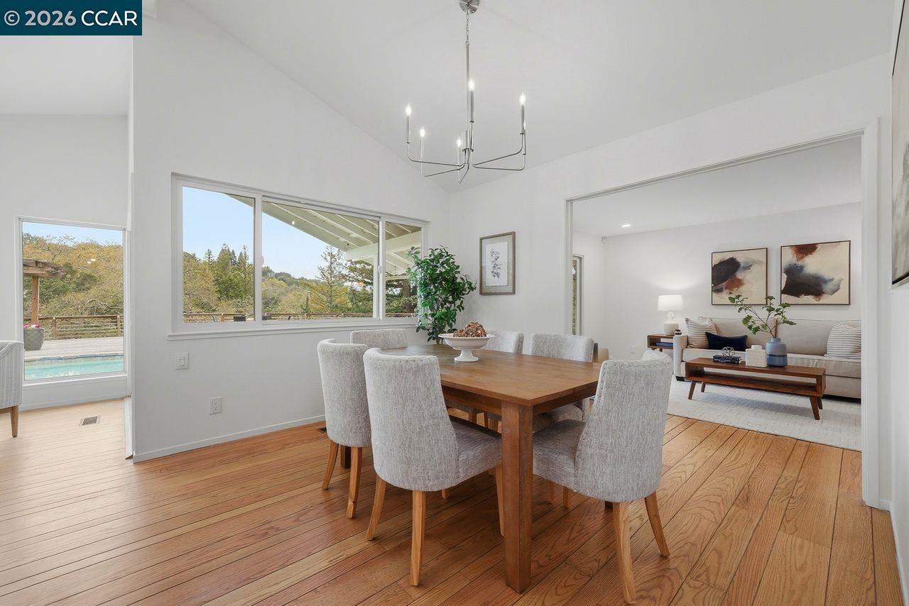 Detail Gallery Image 22 of 56 For 3927 Woodside Ct, Lafayette,  CA 94549 - 4 Beds | 2 Baths