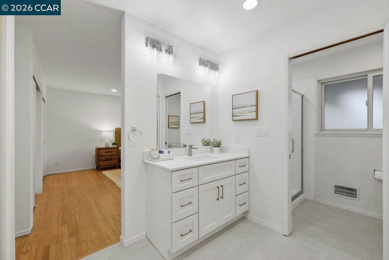 Detail Gallery Image 34 of 56 For 3927 Woodside Ct, Lafayette,  CA 94549 - 4 Beds | 2 Baths