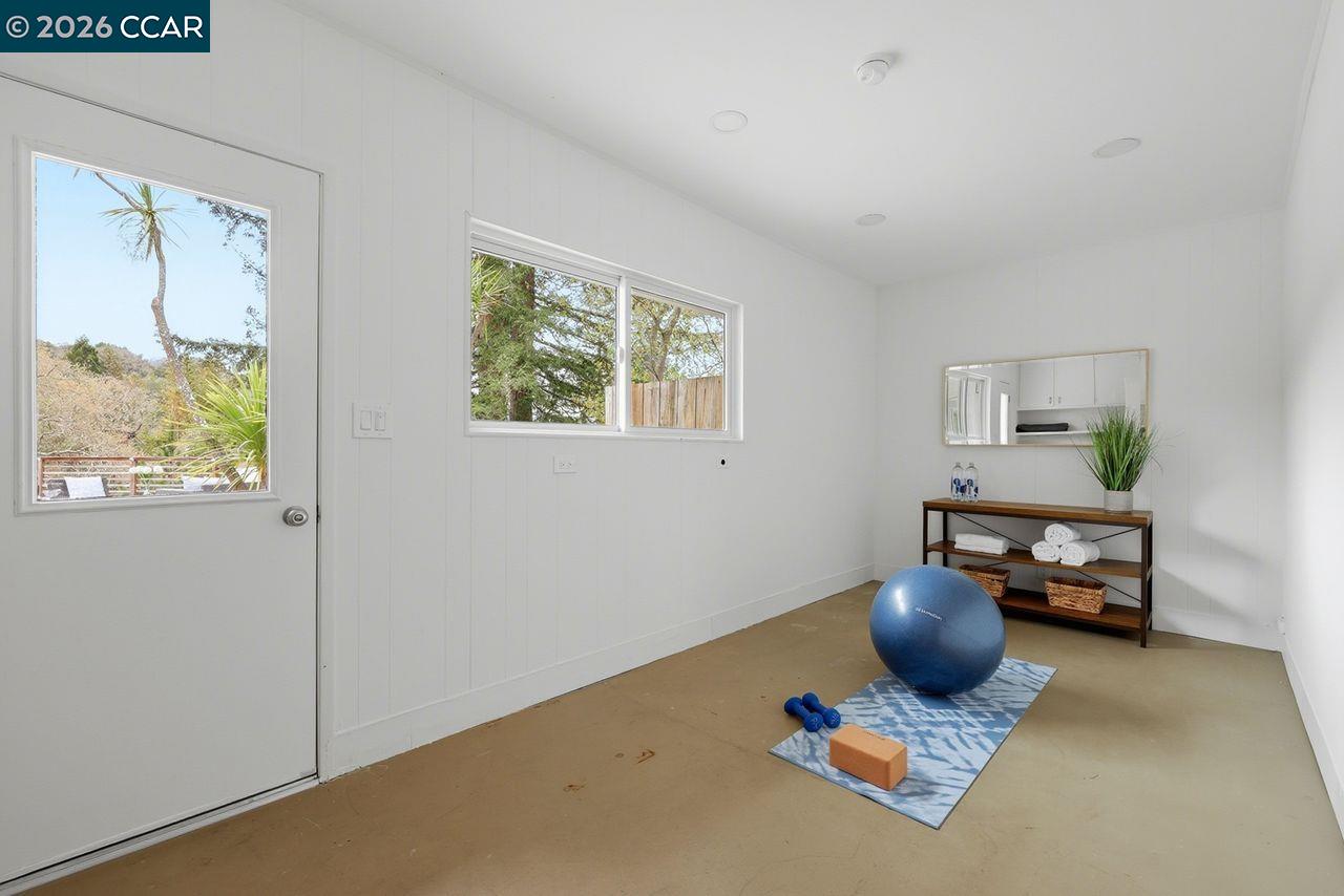 Detail Gallery Image 39 of 56 For 3927 Woodside Ct, Lafayette,  CA 94549 - 4 Beds | 2 Baths