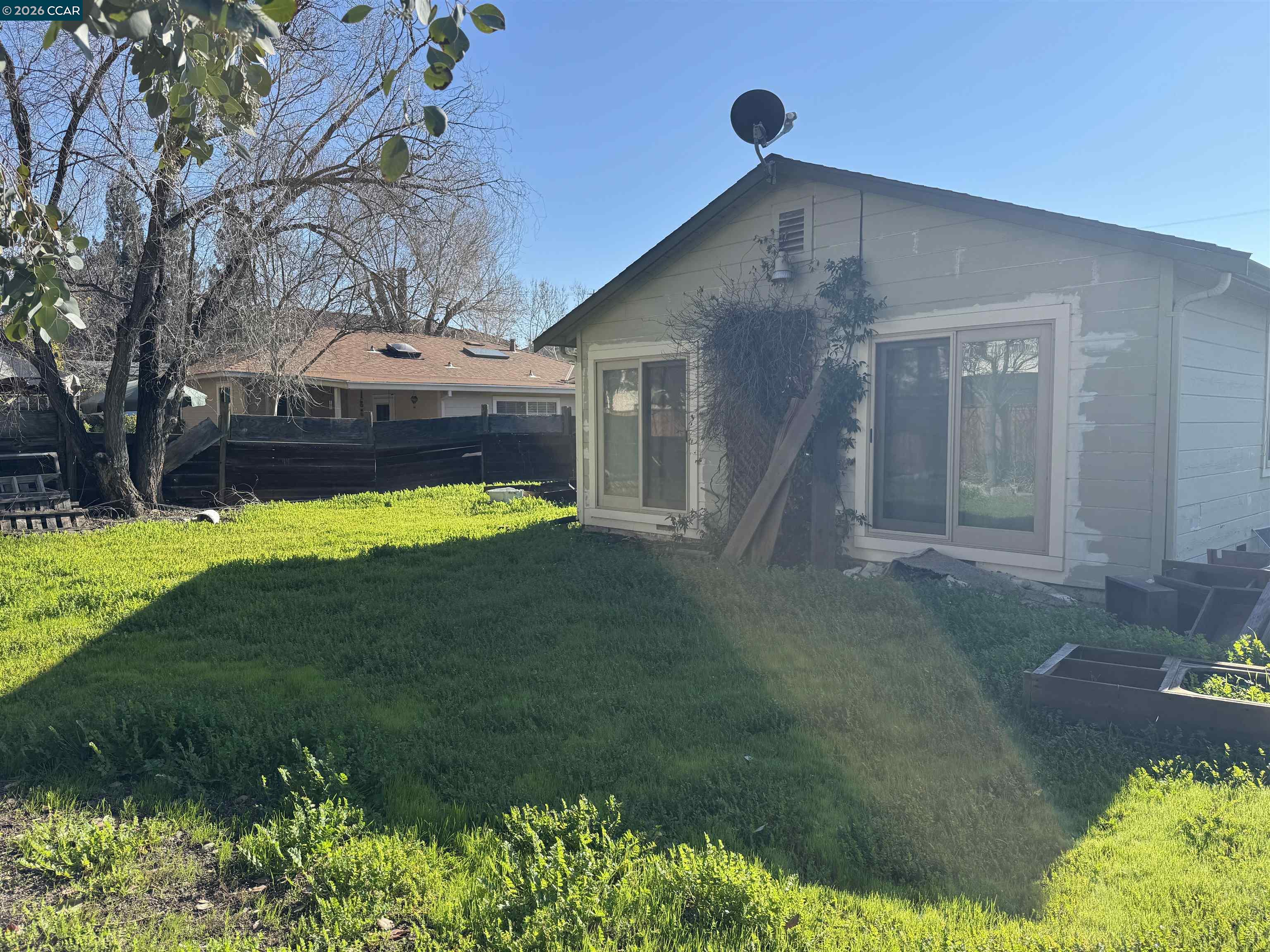 Detail Gallery Image 13 of 15 For 212 Babette Ct, Pleasant Hill,  CA 94523 - 3 Beds | 1 Baths