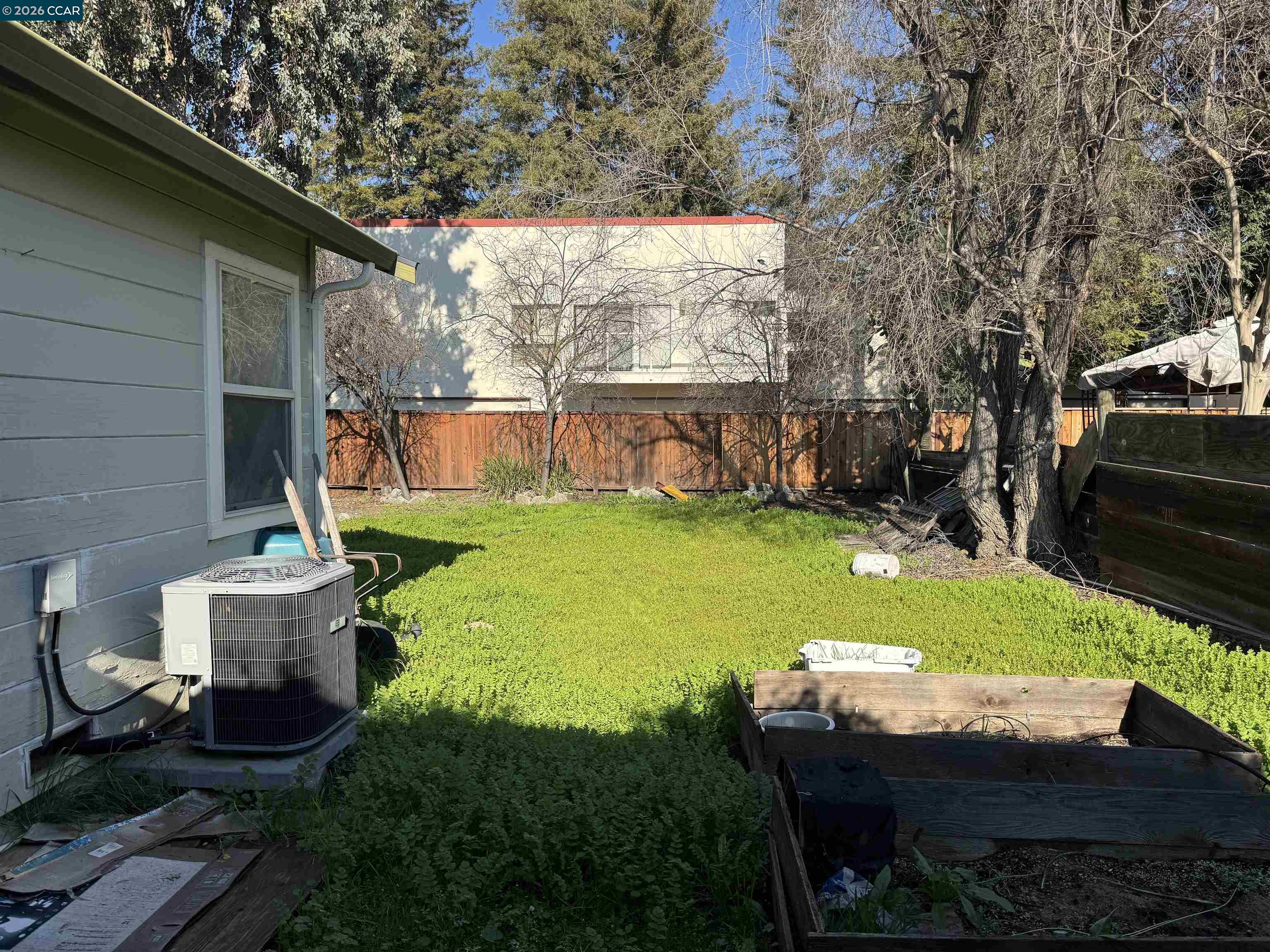 Detail Gallery Image 9 of 15 For 212 Babette Ct, Pleasant Hill,  CA 94523 - 3 Beds | 1 Baths