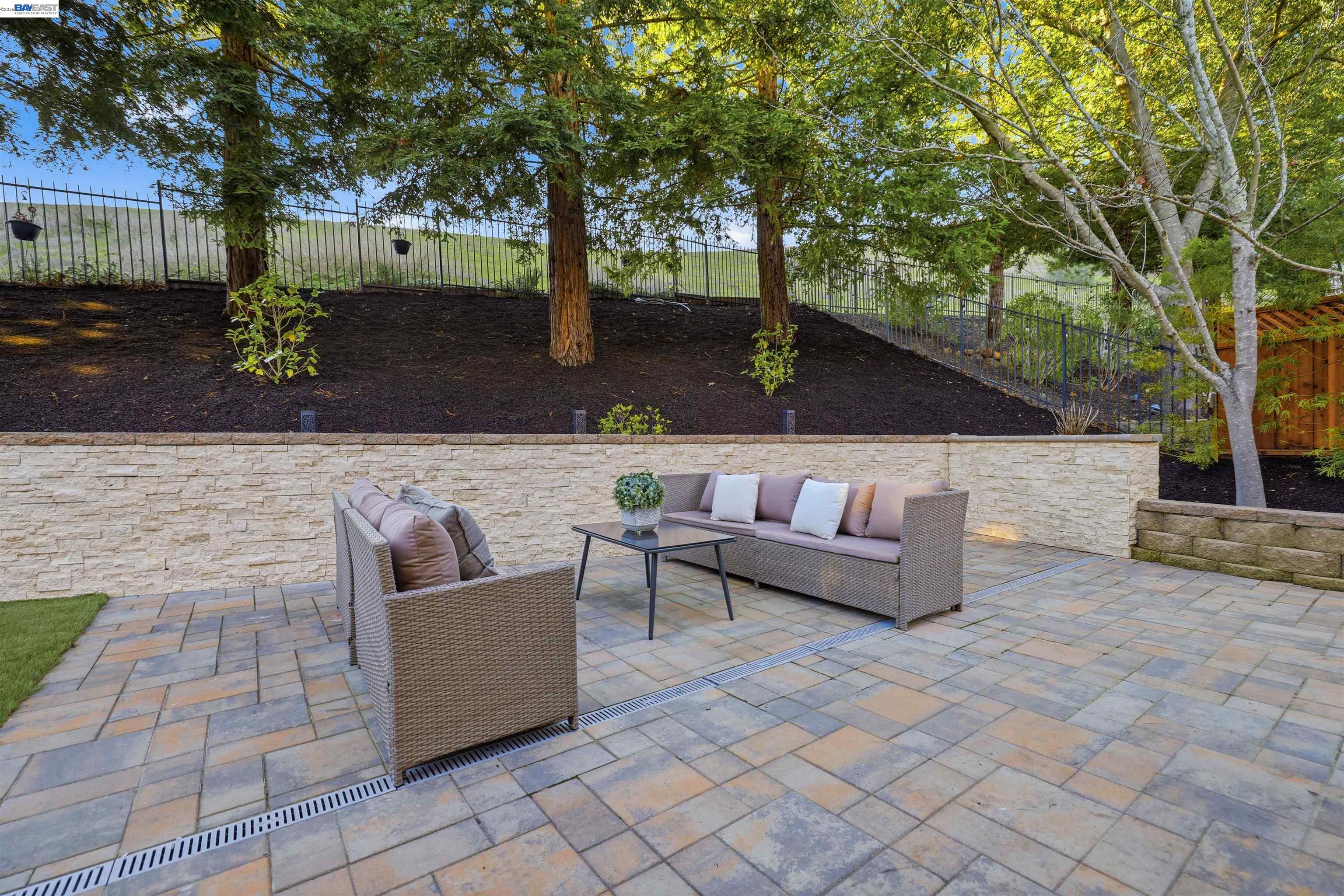 Detail Gallery Image 47 of 60 For 415 Eagle Valley Way, Danville,  CA 94506 - 3 Beds | 2/1 Baths