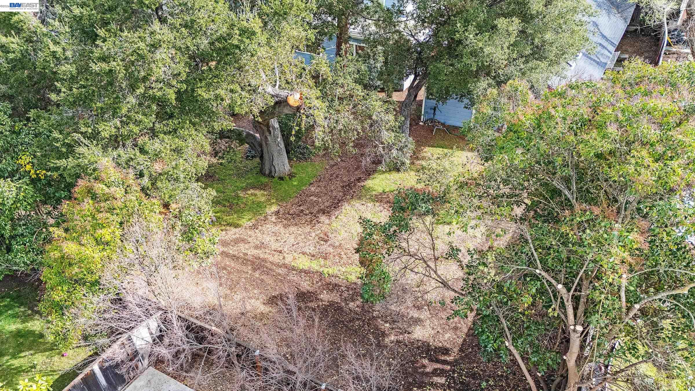 Detail Gallery Image 40 of 48 For 2211 College Avenue, Livermore,  CA 94550 - 6 Beds | 3/1 Baths