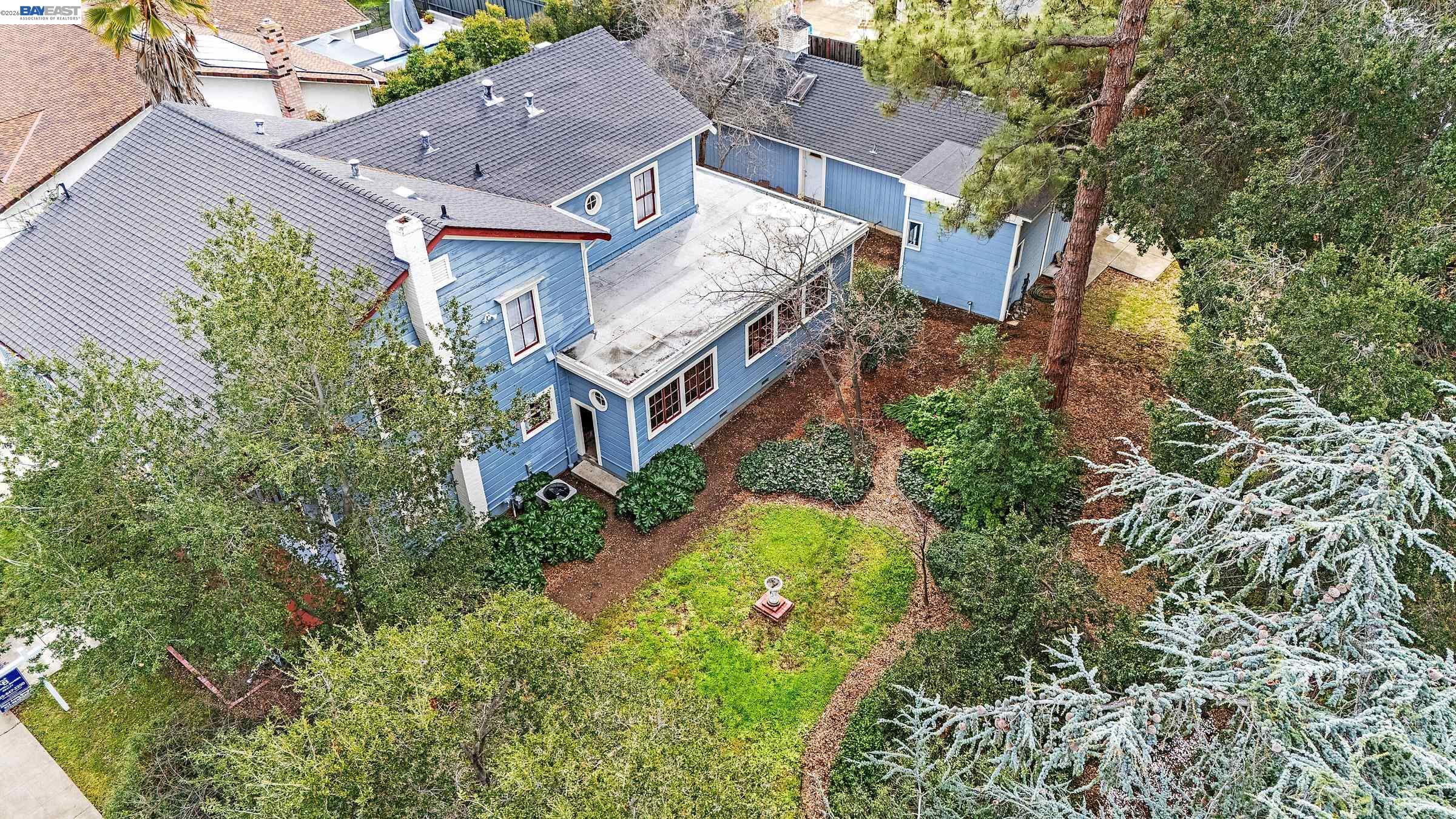 Detail Gallery Image 47 of 48 For 2211 College Avenue, Livermore,  CA 94550 - 6 Beds | 3/1 Baths