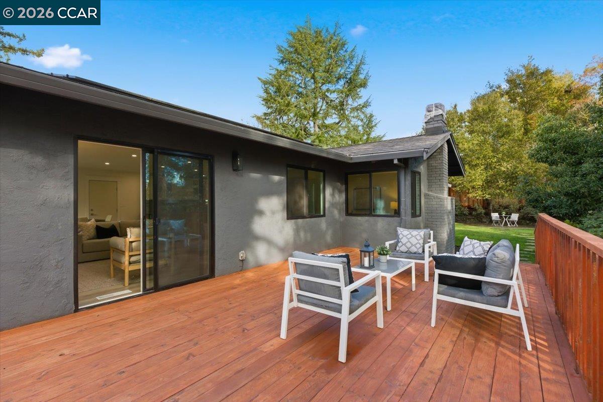 Detail Gallery Image 13 of 24 For 6 Sparrow Ct, Moraga,  CA 94556 - 3 Beds | 2 Baths