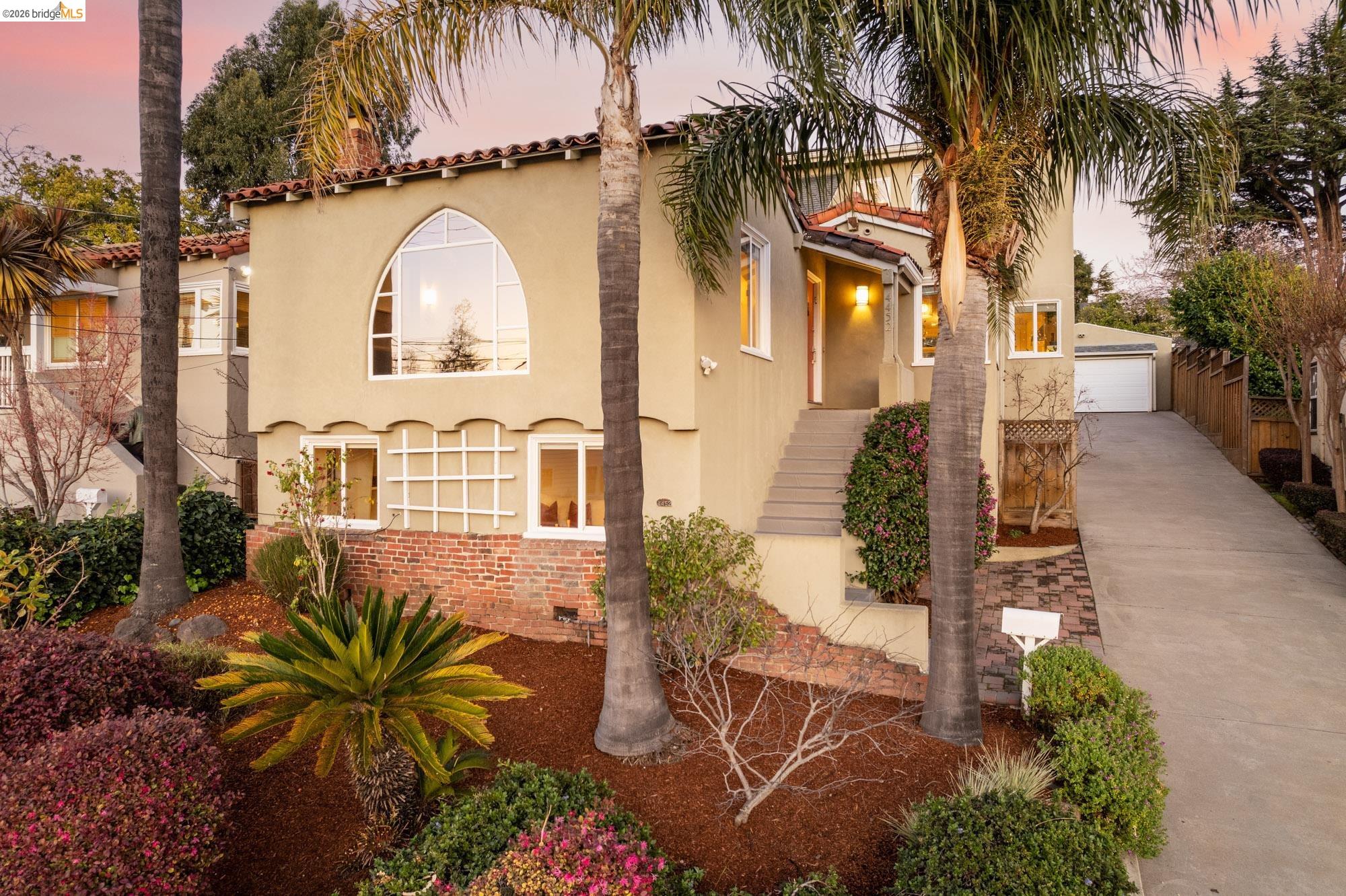 Front Image Thumbnail for EB41124687