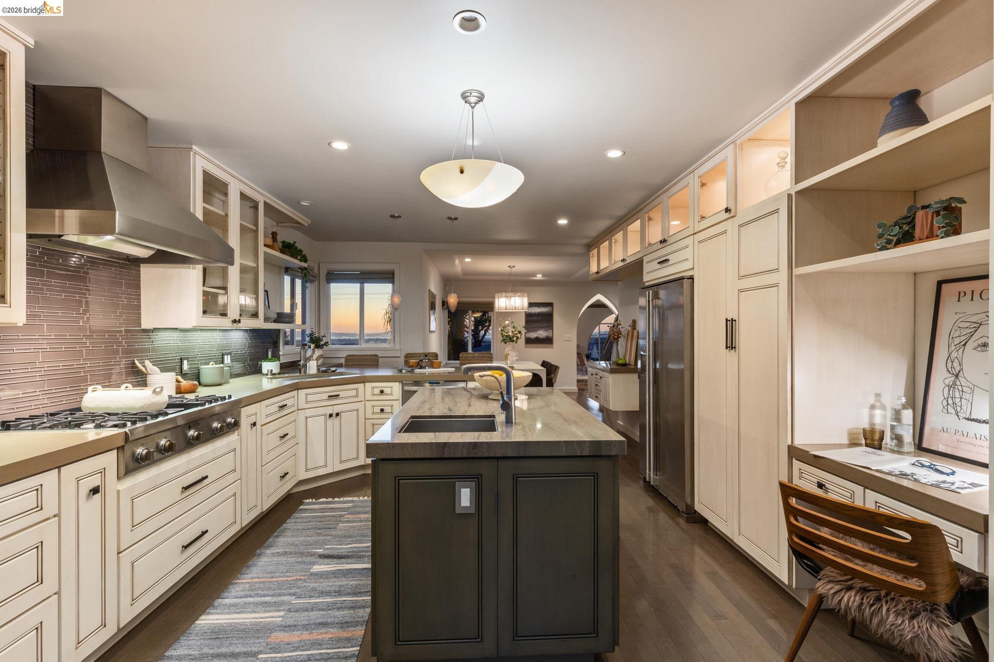 Detail Gallery Image 52 of 60 For 4452 Davenport Ave, Oakland,  CA 94619 - 4 Beds | 4 Baths