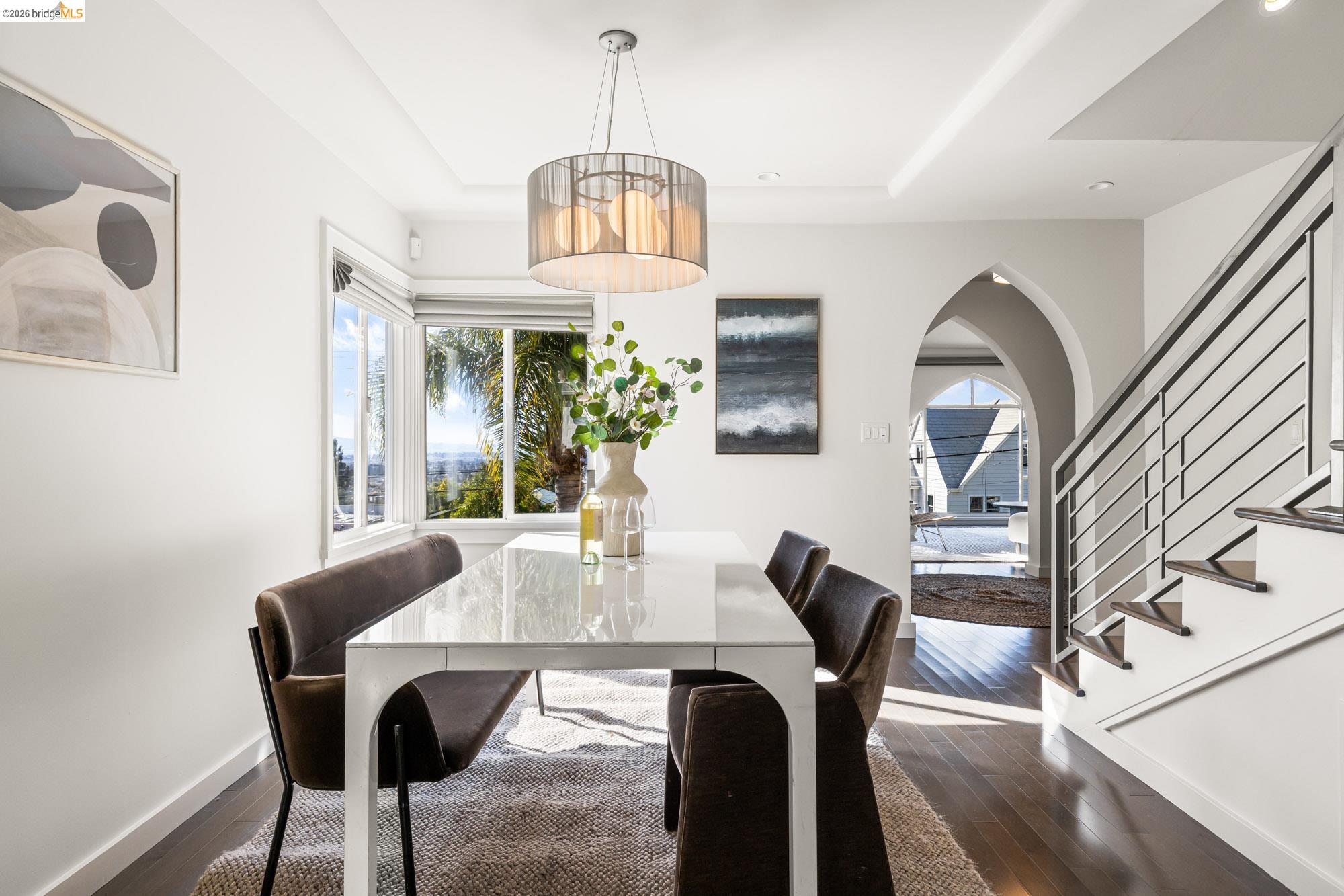 Detail Gallery Image 10 of 60 For 4452 Davenport Ave, Oakland,  CA 94619 - 4 Beds | 4 Baths