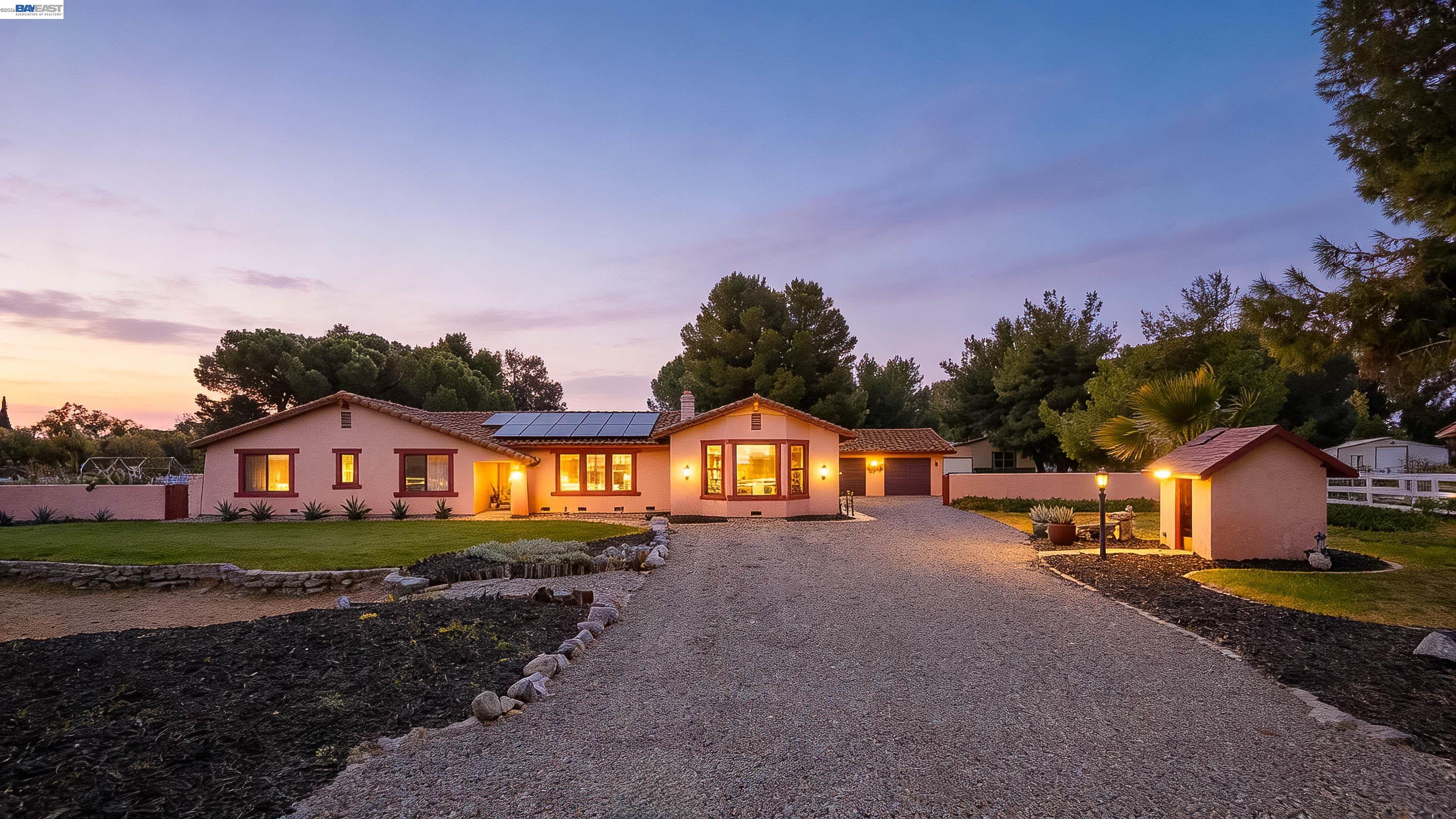 Detail Gallery Image 1 of 49 For 15948 Redondo Dr, Tracy,  CA 95304 - 3 Beds | 2 Baths