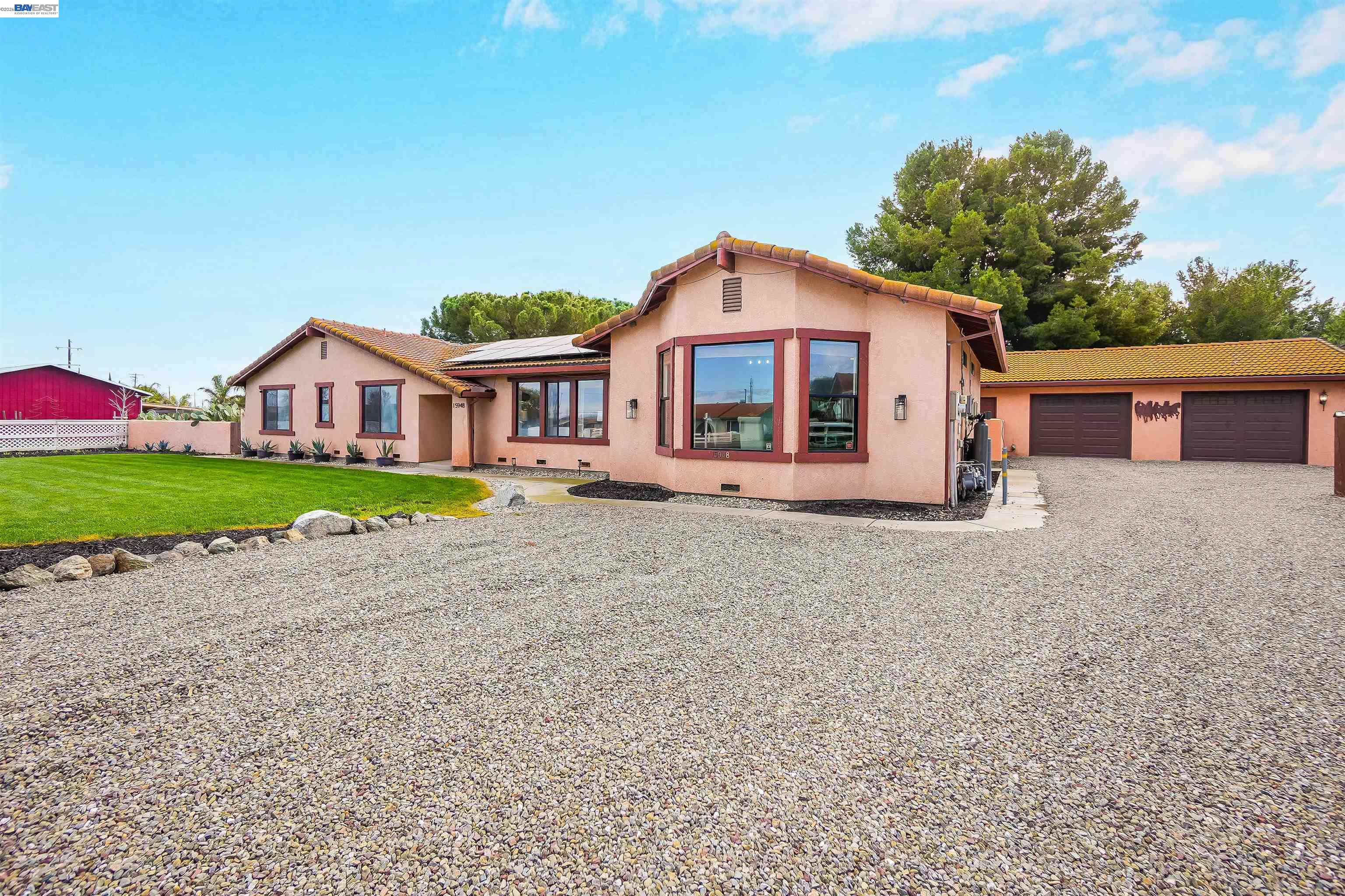 Detail Gallery Image 3 of 49 For 15948 Redondo Dr, Tracy,  CA 95304 - 3 Beds | 2 Baths