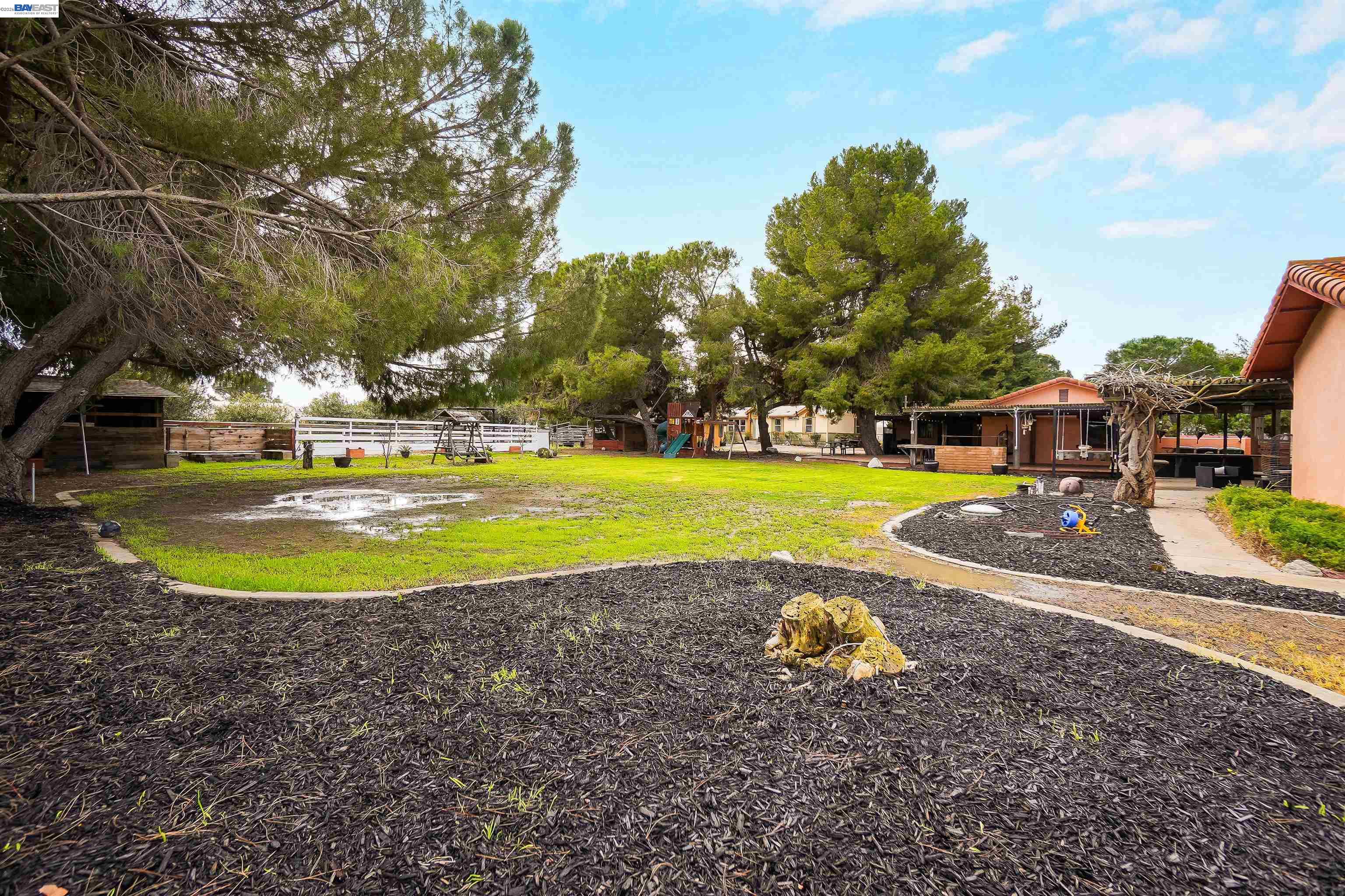 Detail Gallery Image 27 of 49 For 15948 Redondo Dr, Tracy,  CA 95304 - 3 Beds | 2 Baths