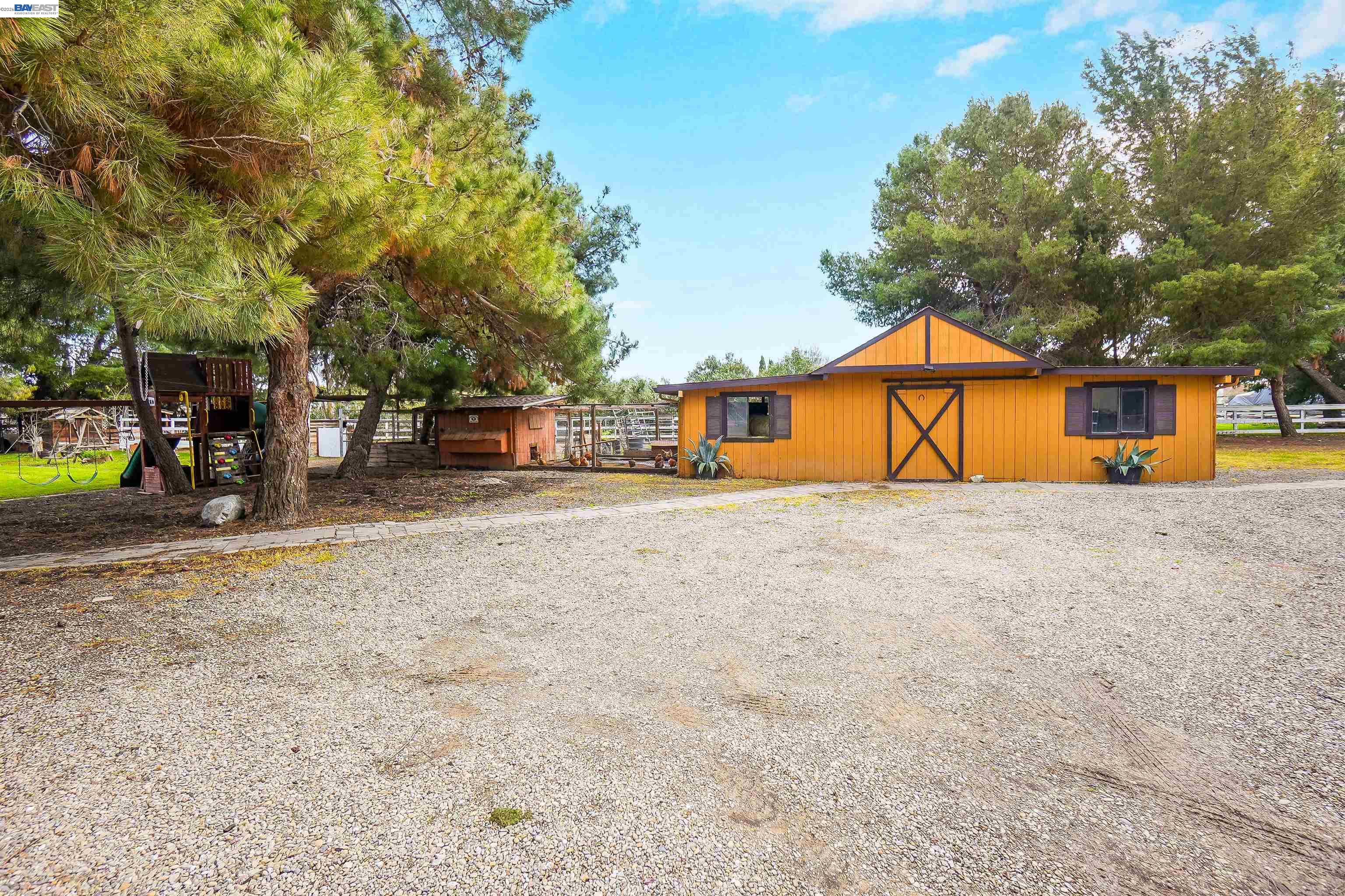 Detail Gallery Image 28 of 49 For 15948 Redondo Dr, Tracy,  CA 95304 - 3 Beds | 2 Baths