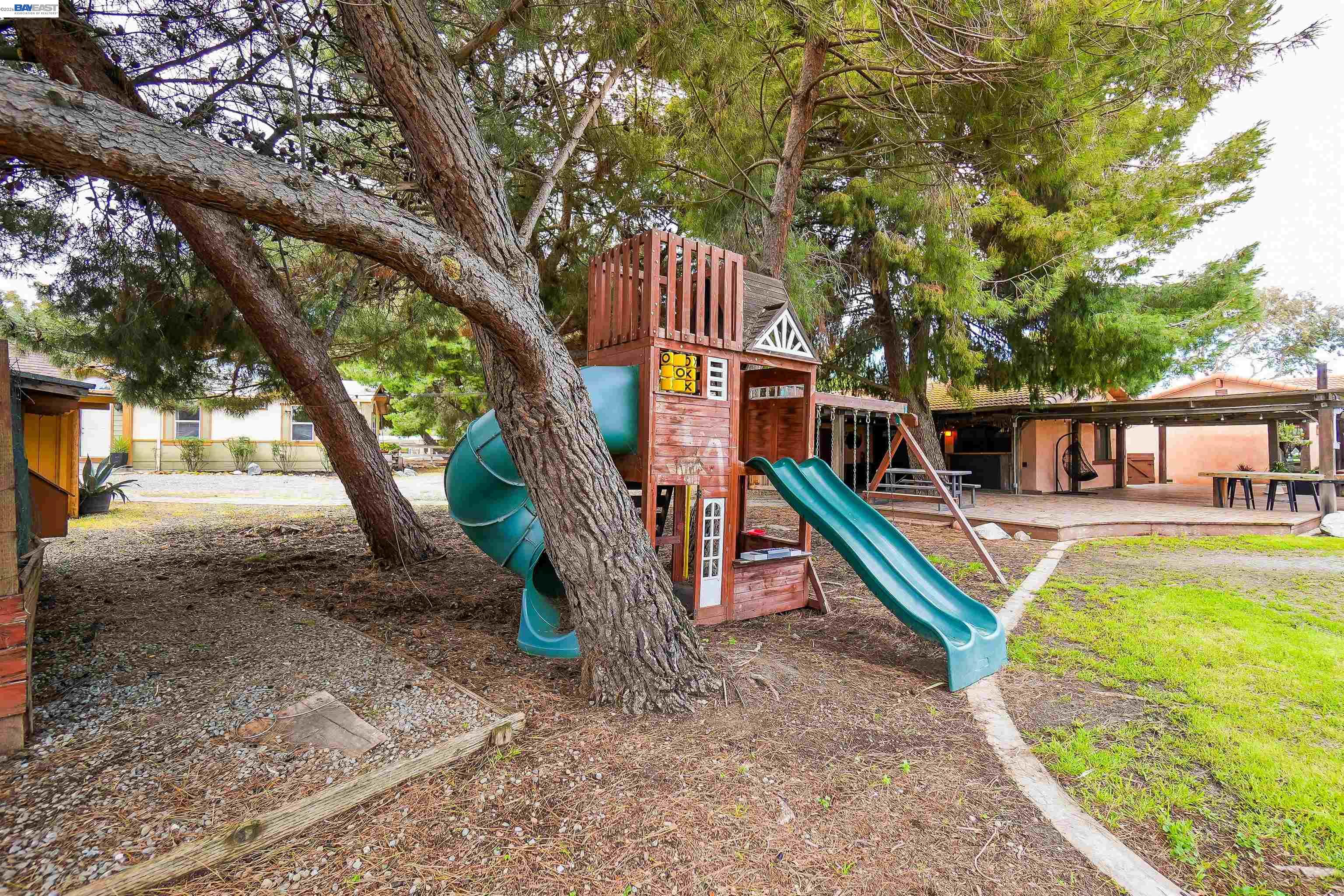 Detail Gallery Image 31 of 49 For 15948 Redondo Dr, Tracy,  CA 95304 - 3 Beds | 2 Baths