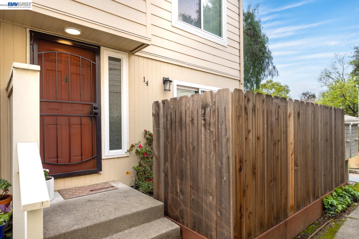 Photo #1: 41124690 Listing: Photo #1