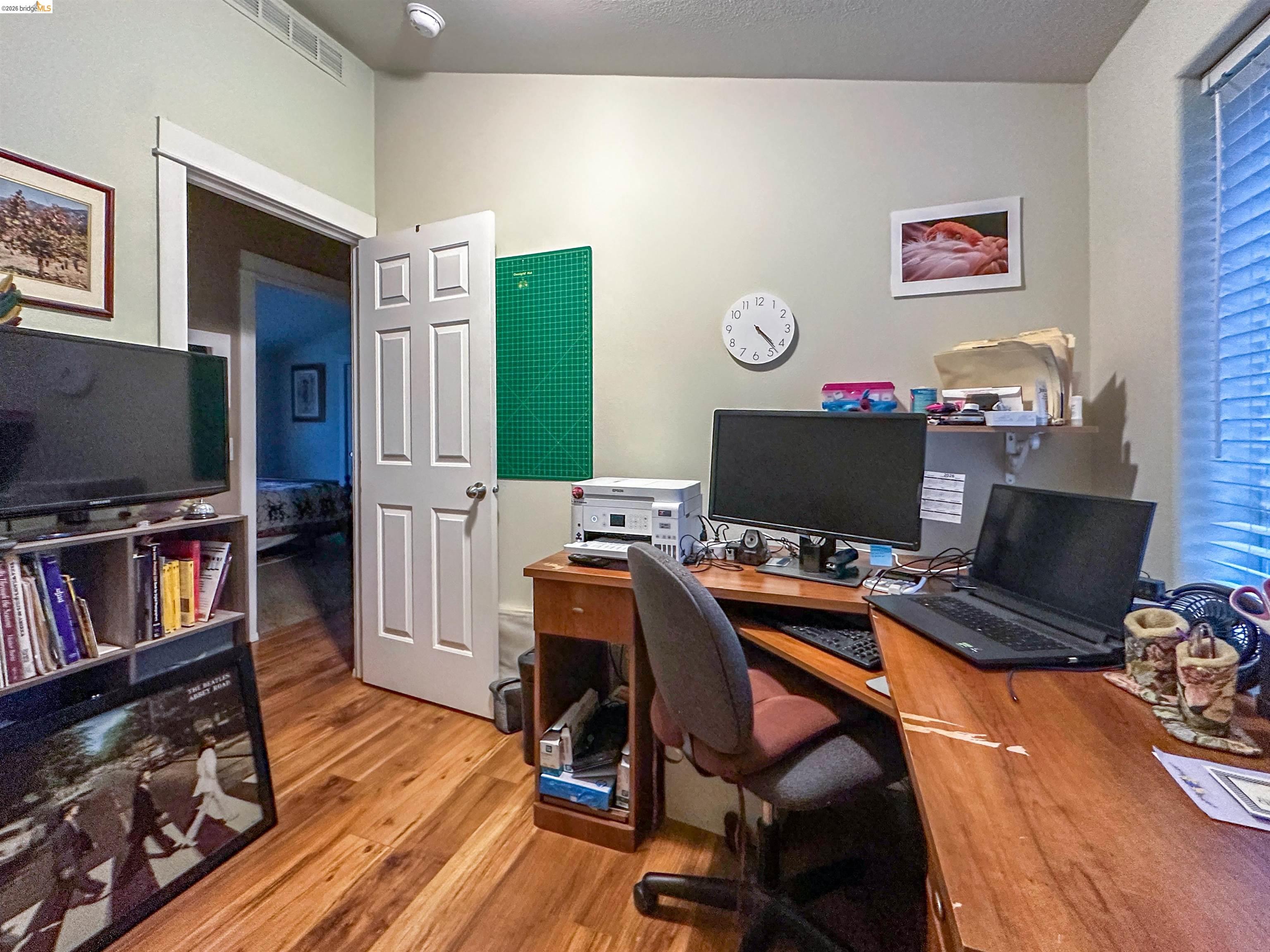 Detail Gallery Image 21 of 30 For 18081 Box Factory Rd, Tuolumne,  CA 95379 - 4 Beds | 3/1 Baths