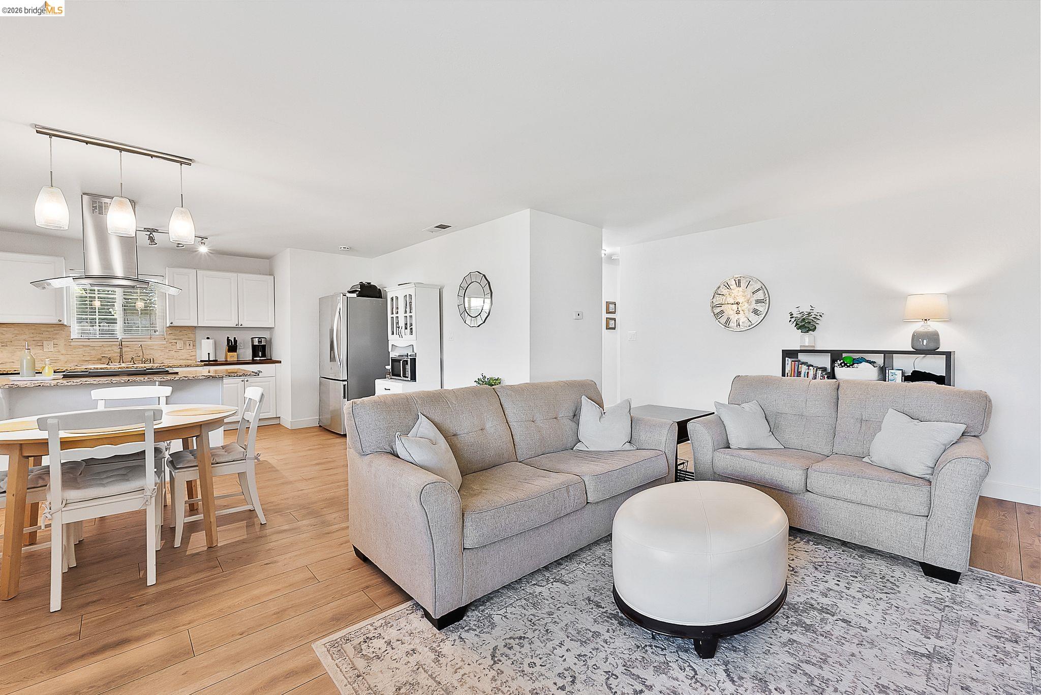 Detail Gallery Image 10 of 34 For 4855 Edgewood Ct, Oakley,  CA 94561 - 2 Beds | 1 Baths