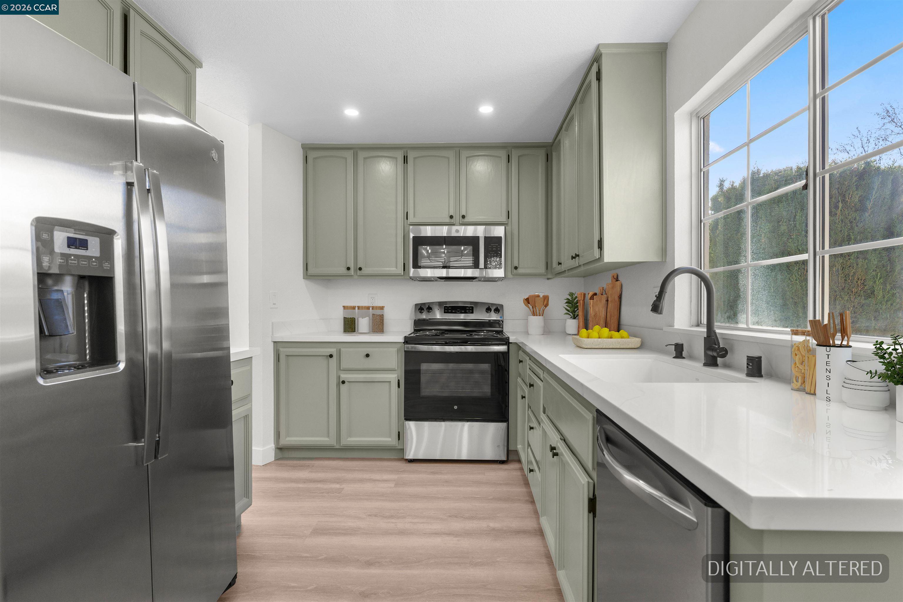 Detail Gallery Image 4 of 47 For 2025 Truman Ln, Oakley,  CA 94561 - 3 Beds | 2 Baths