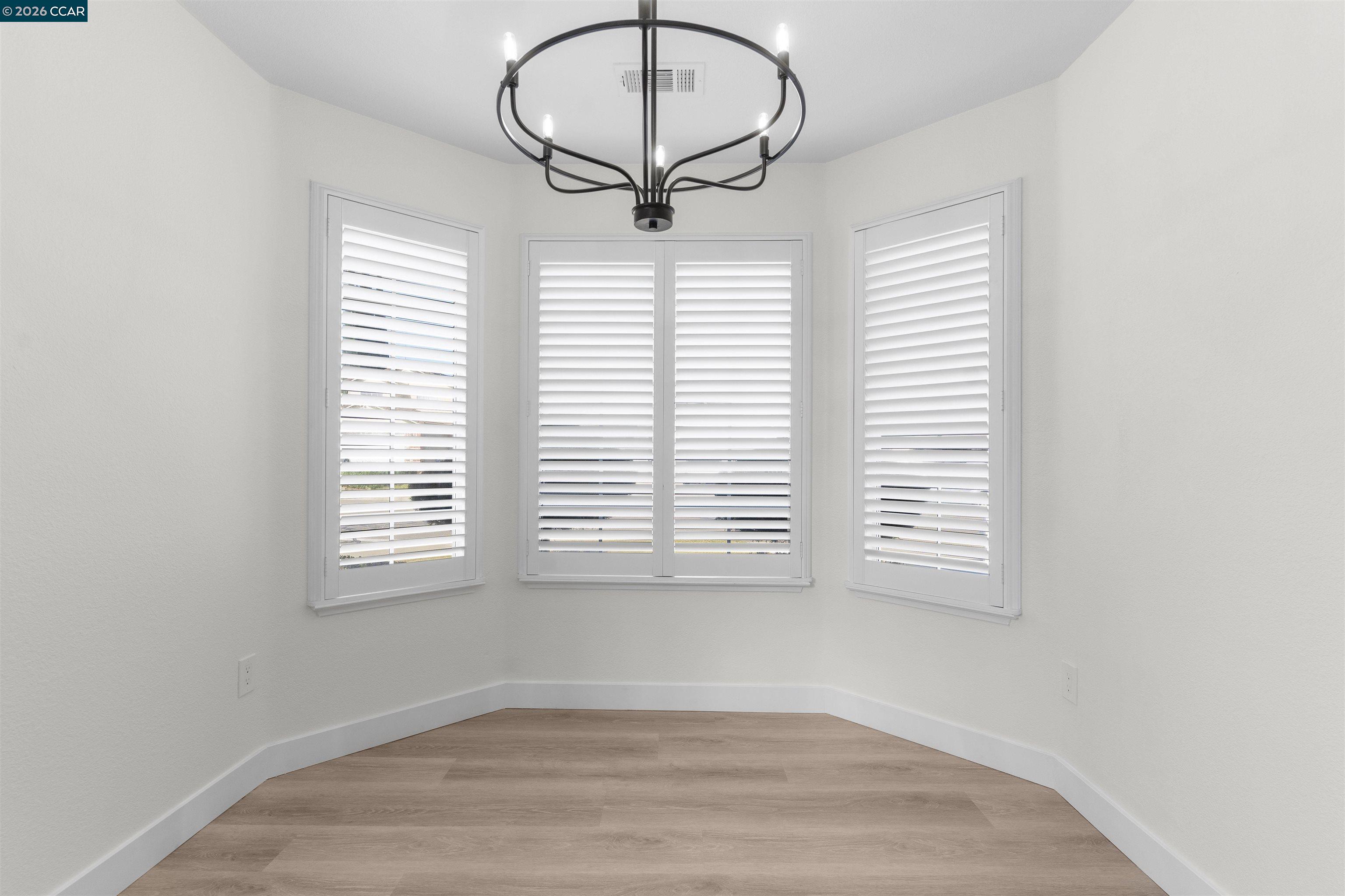 Detail Gallery Image 10 of 47 For 2025 Truman Ln, Oakley,  CA 94561 - 3 Beds | 2 Baths