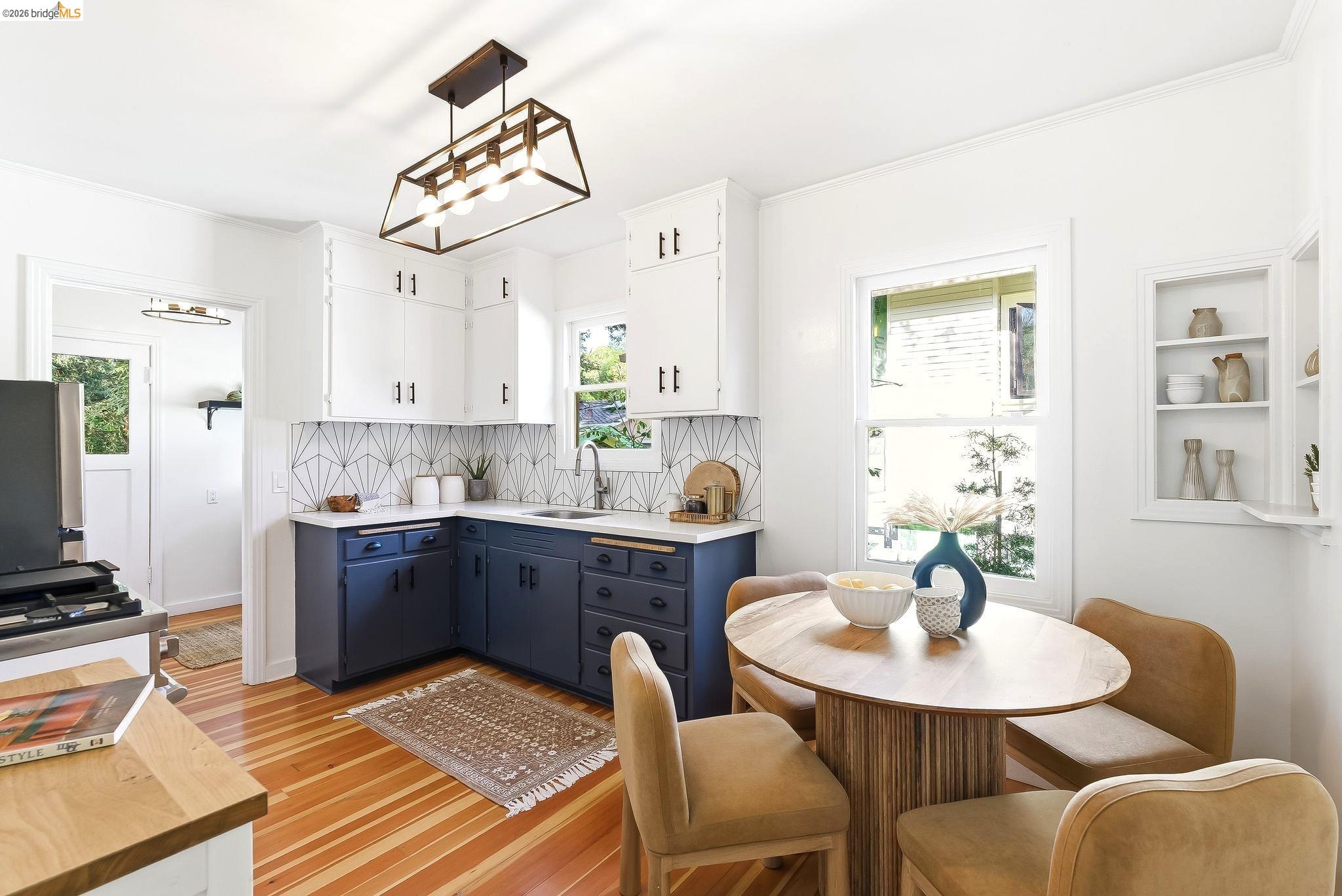 Detail Gallery Image 19 of 40 For 4061 Whittle Ave, Oakland,  CA 94602 - 2 Beds | 1 Baths