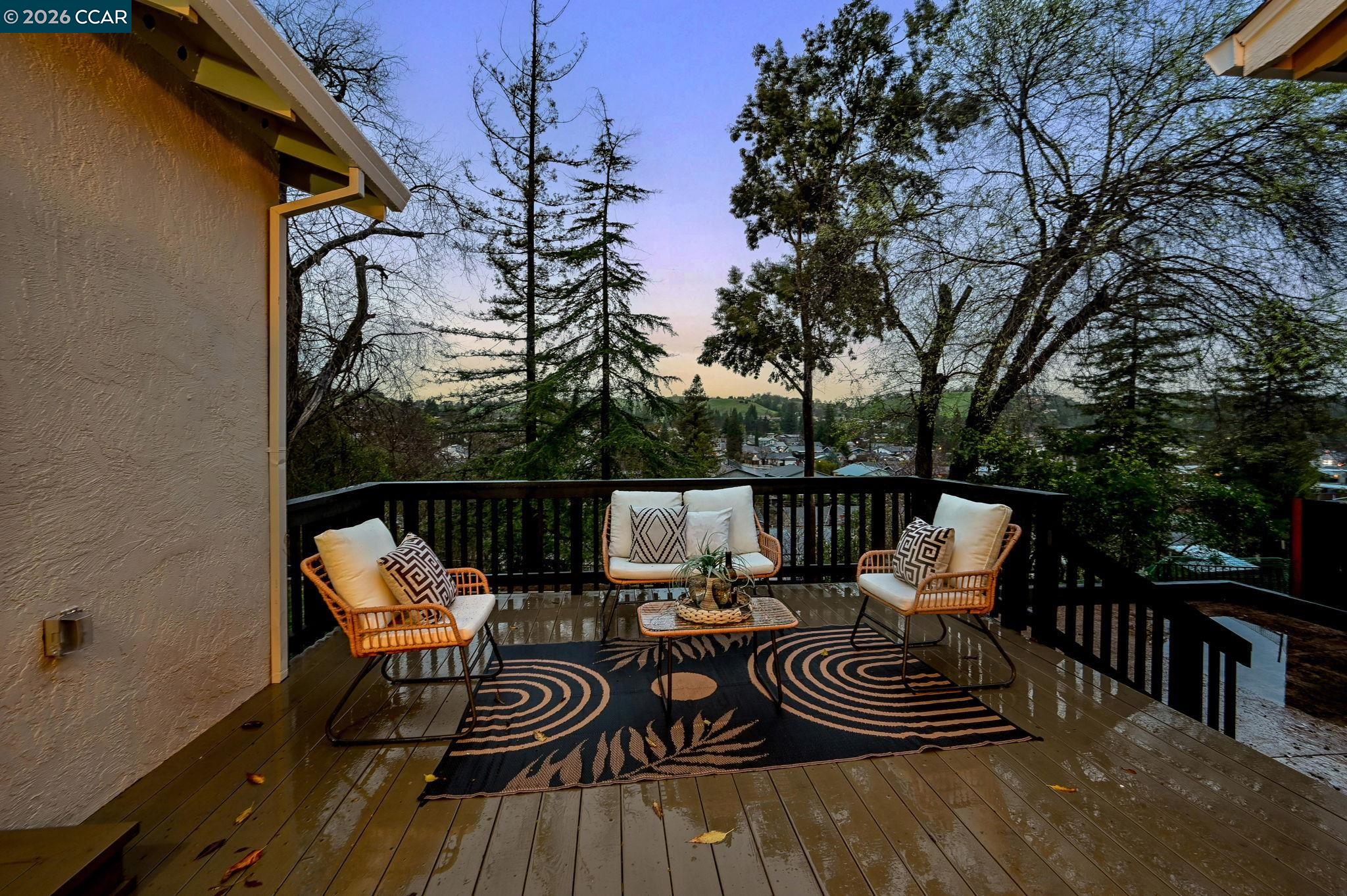 Detail Gallery Image 30 of 41 For 222 Donegal Way, Martinez,  CA 94553 - 4 Beds | 2 Baths