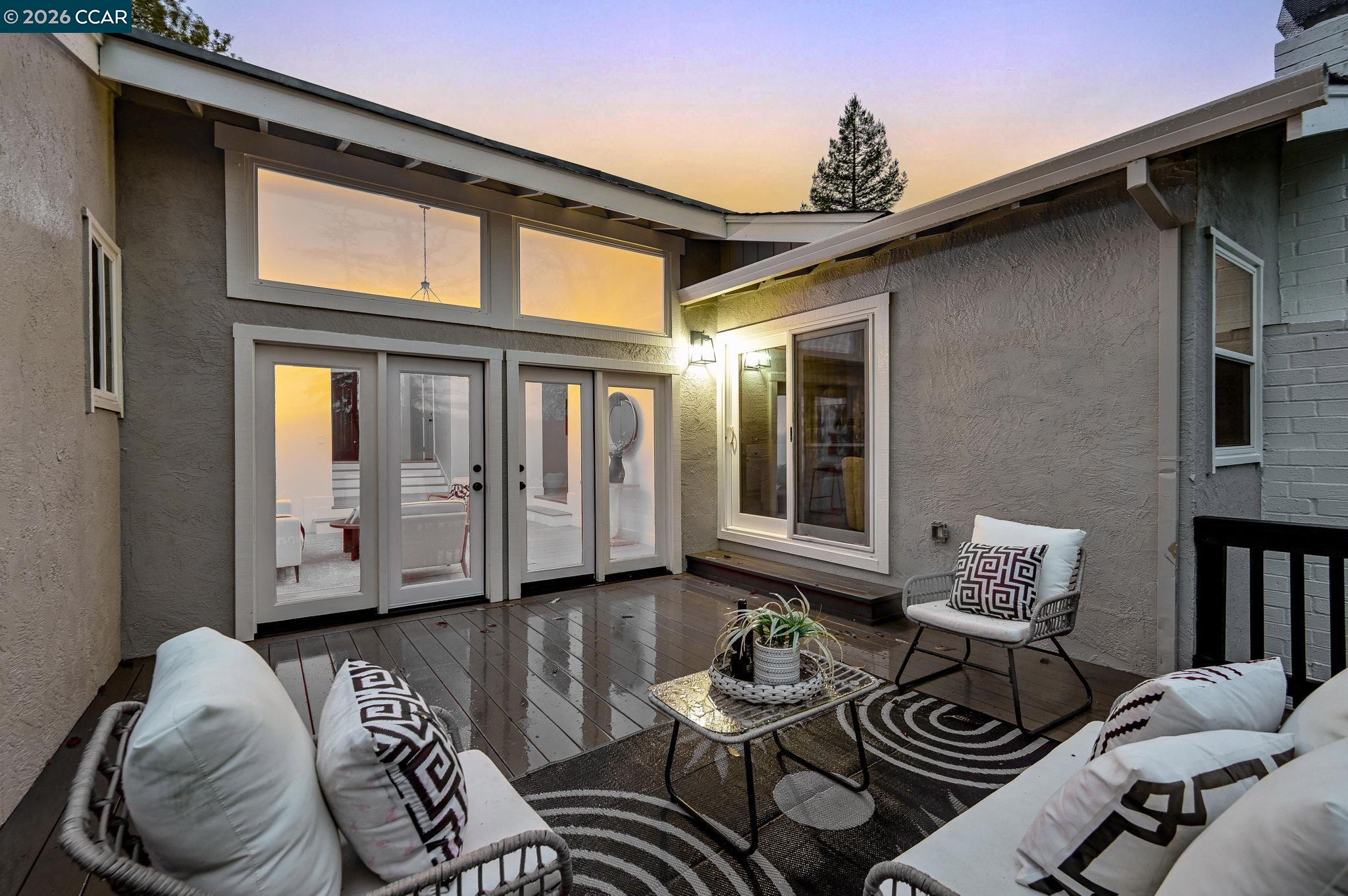 Detail Gallery Image 31 of 41 For 222 Donegal Way, Martinez,  CA 94553 - 4 Beds | 2 Baths