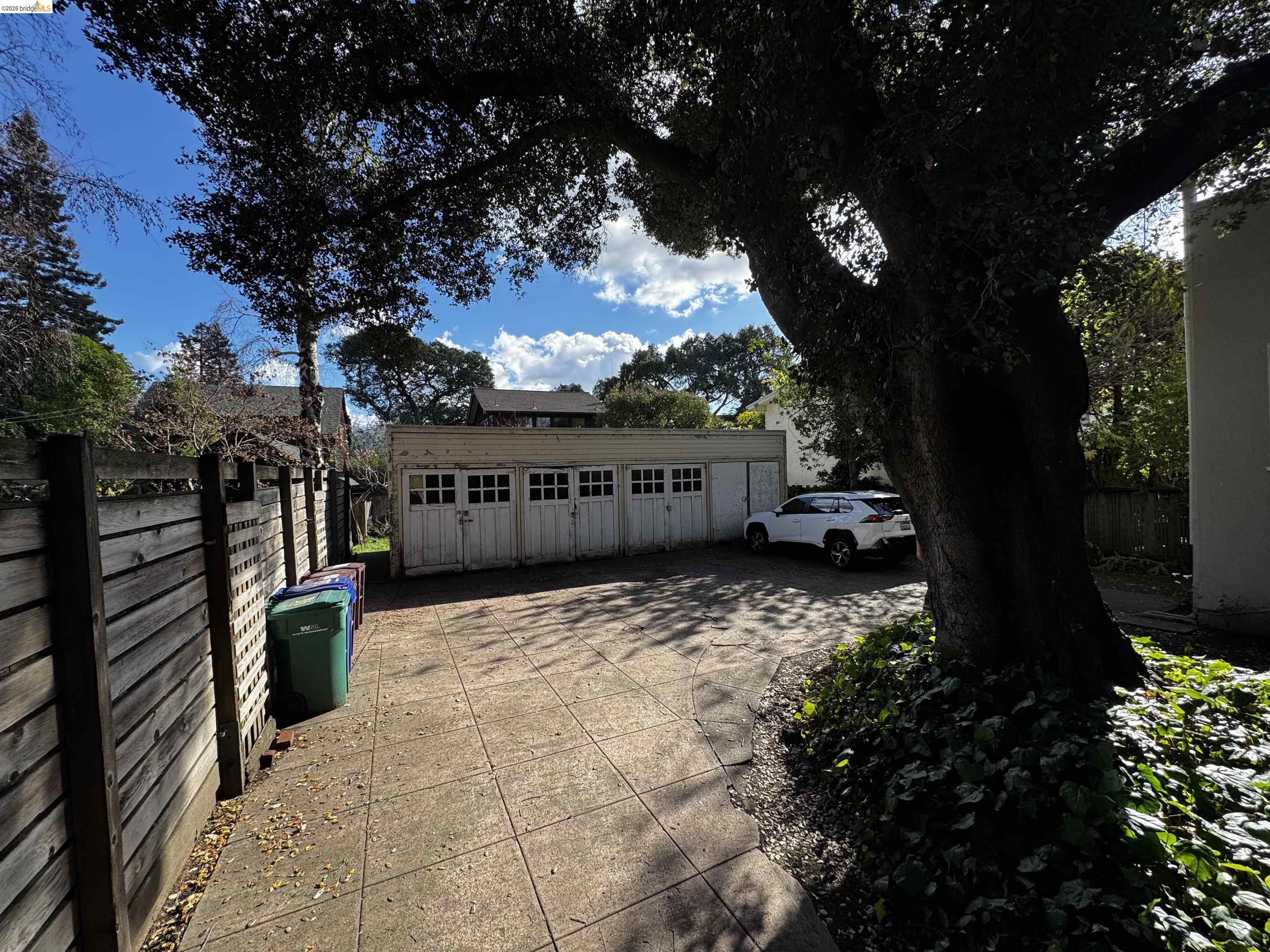 Detail Gallery Image 26 of 26 For 6100 Chabo Road, Oakland,  CA 94618 - – Beds | – Baths